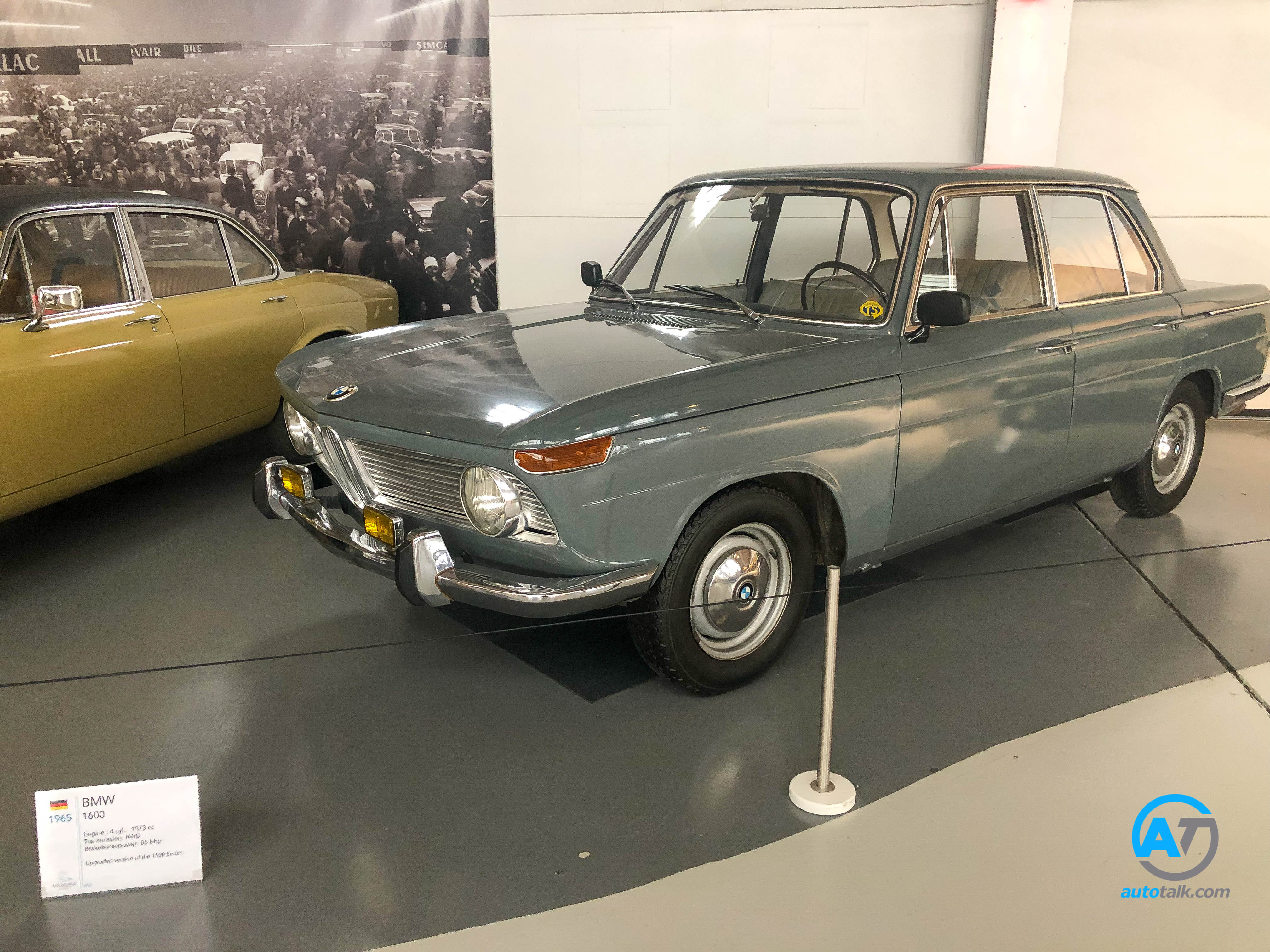 AutoTalk Visits Autoworld Brussels Complete Virtual Tour