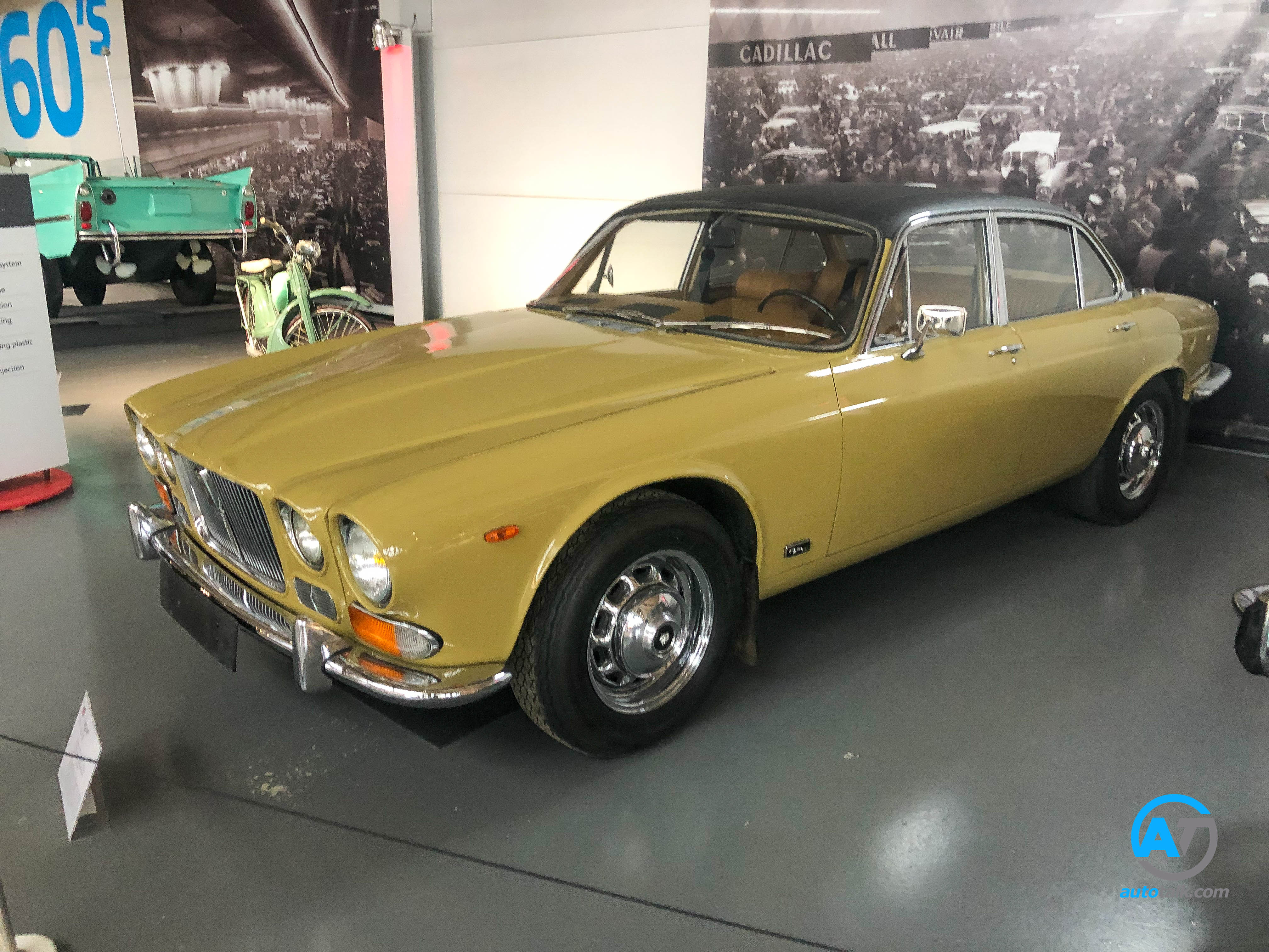 AutoTalk Visits Autoworld Brussels Complete Virtual Tour