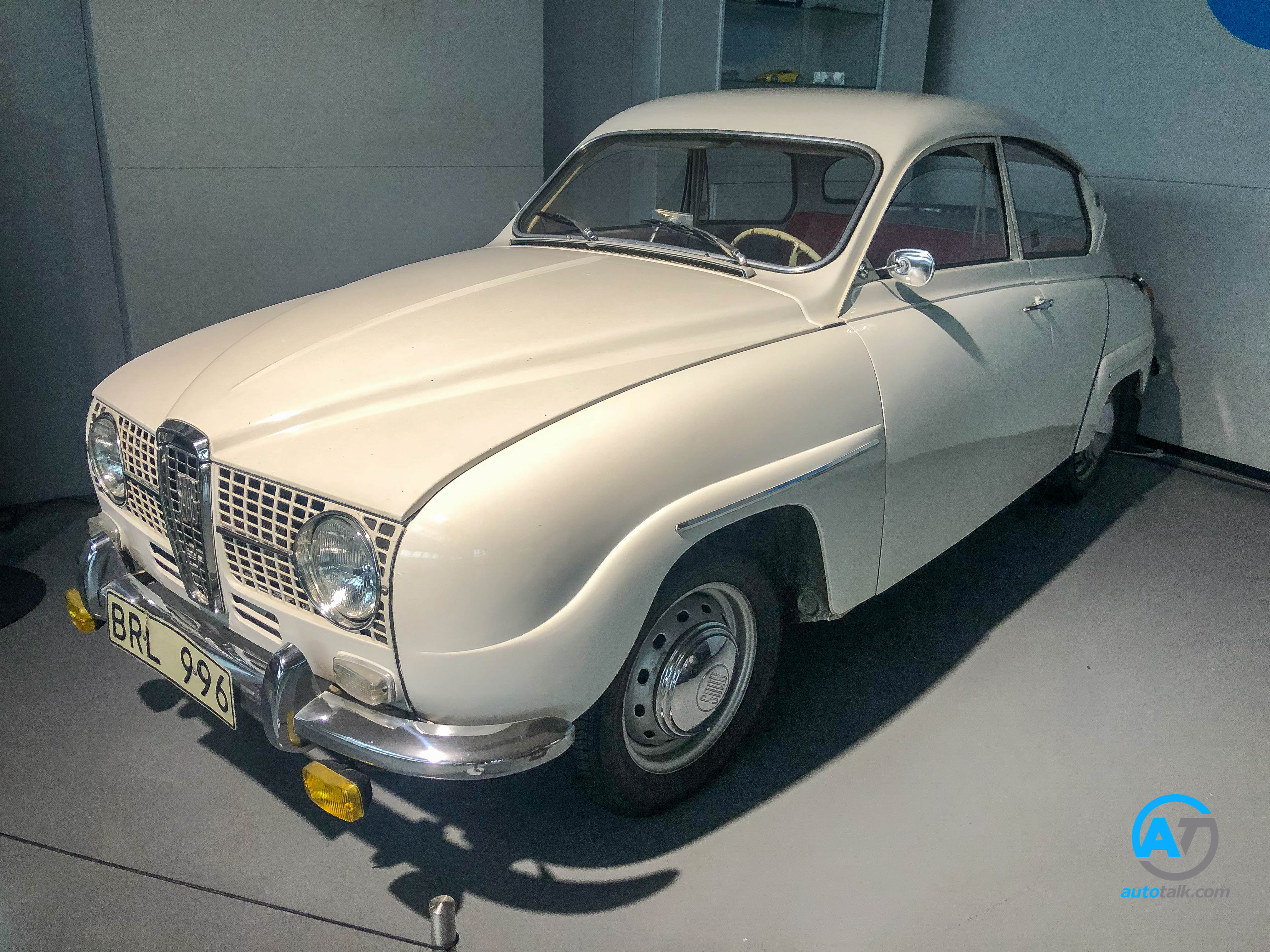 AutoTalk Visits Autoworld Brussels Complete Virtual Tour