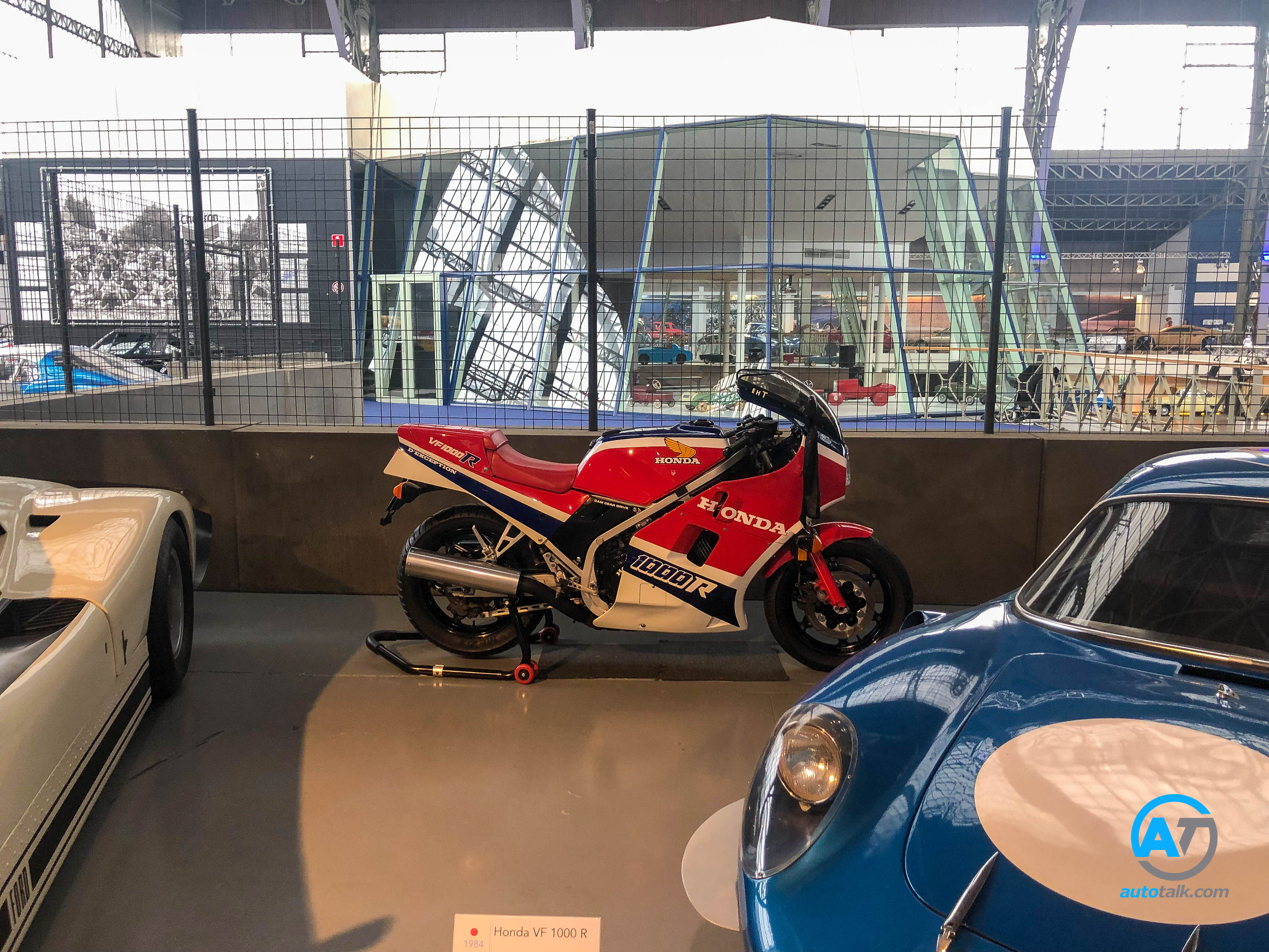 AutoTalk Visits Autoworld Brussels Complete Virtual Tour