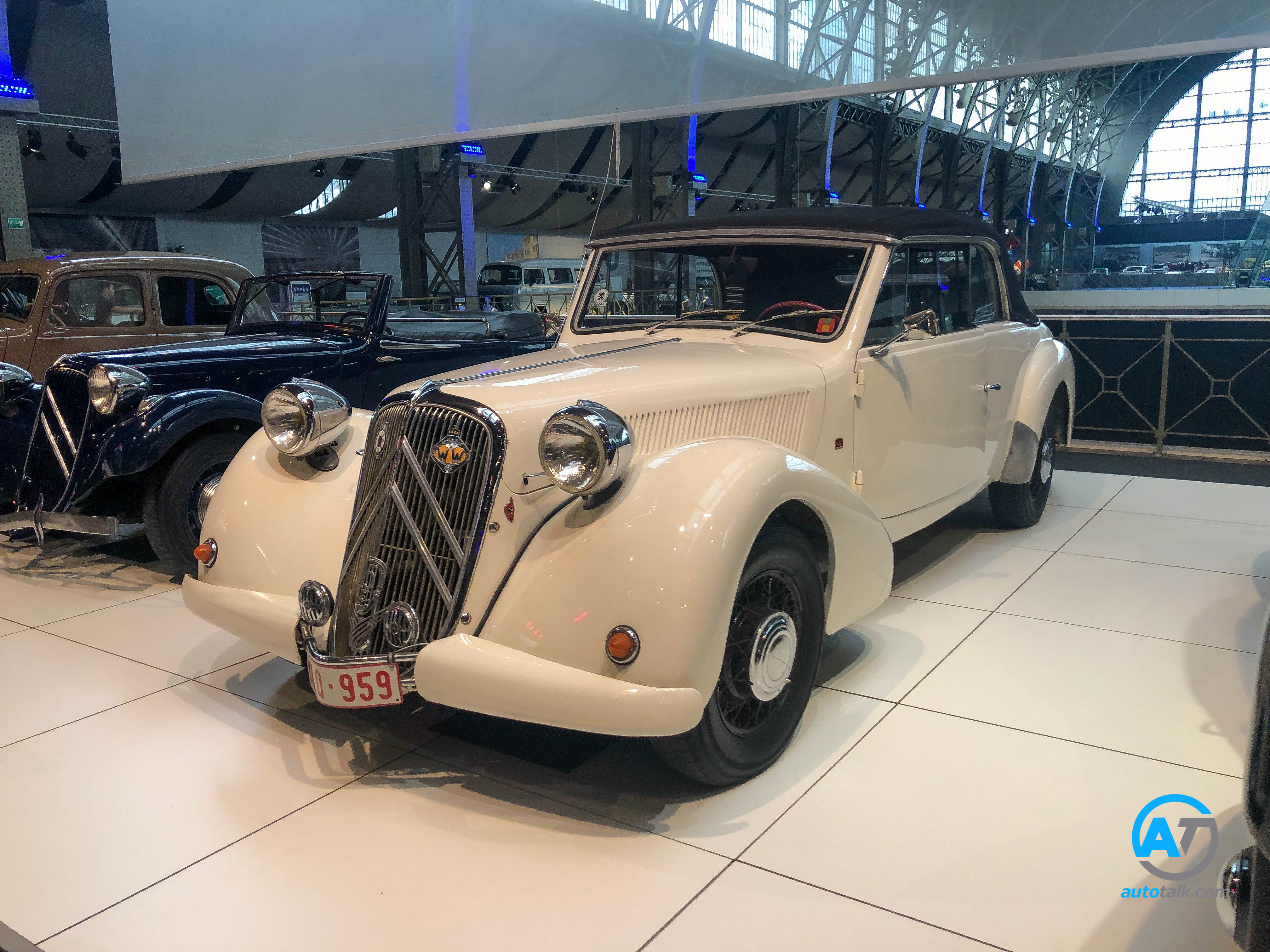 AutoTalk Visits Autoworld Brussels Complete Virtual Tour