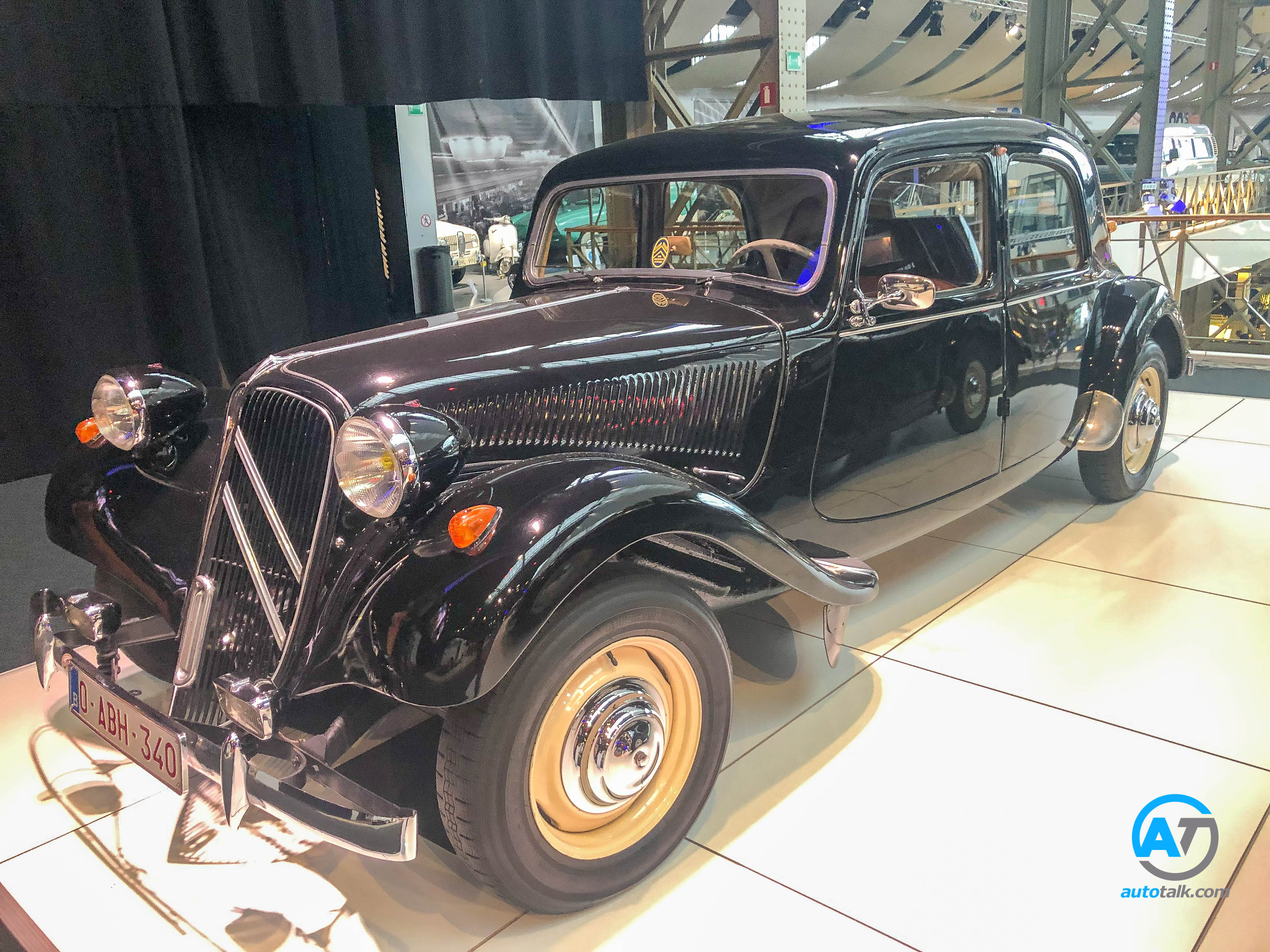 AutoTalk Visits Autoworld Brussels Complete Virtual Tour