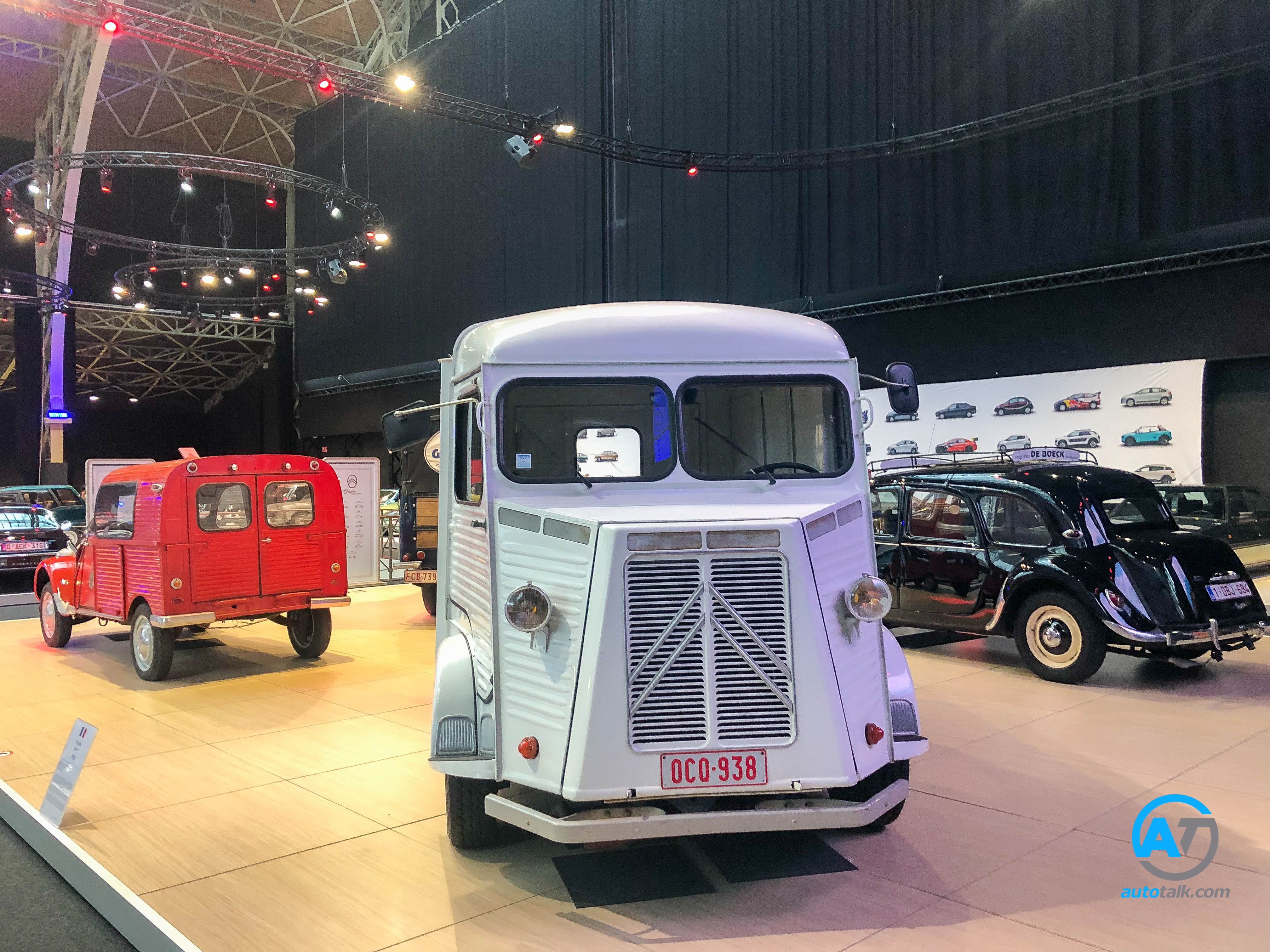 AutoTalk Visits Autoworld Brussels Complete Virtual Tour