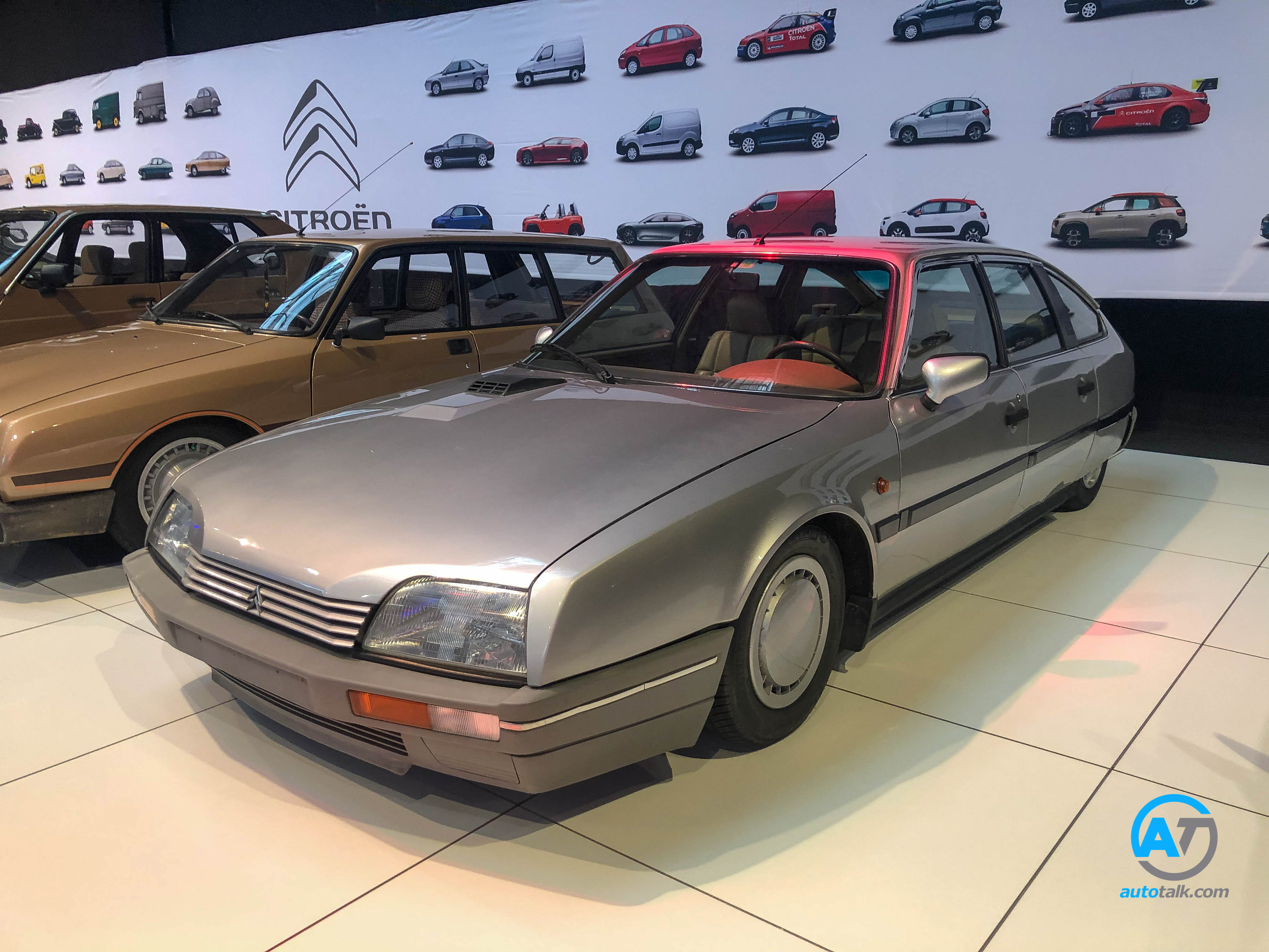 AutoTalk Visits Autoworld Brussels Complete Virtual Tour