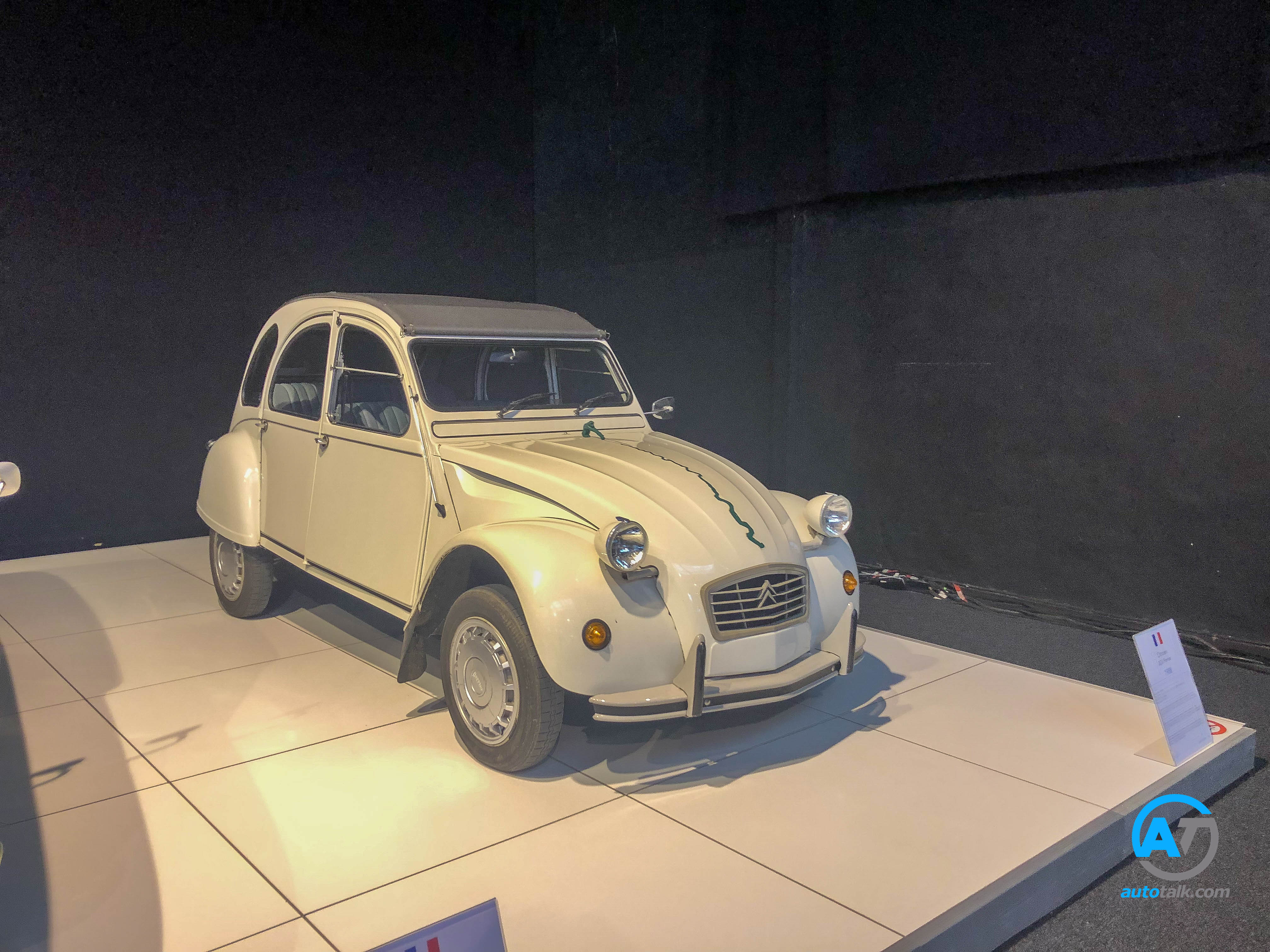 AutoTalk Visits Autoworld Brussels Complete Virtual Tour