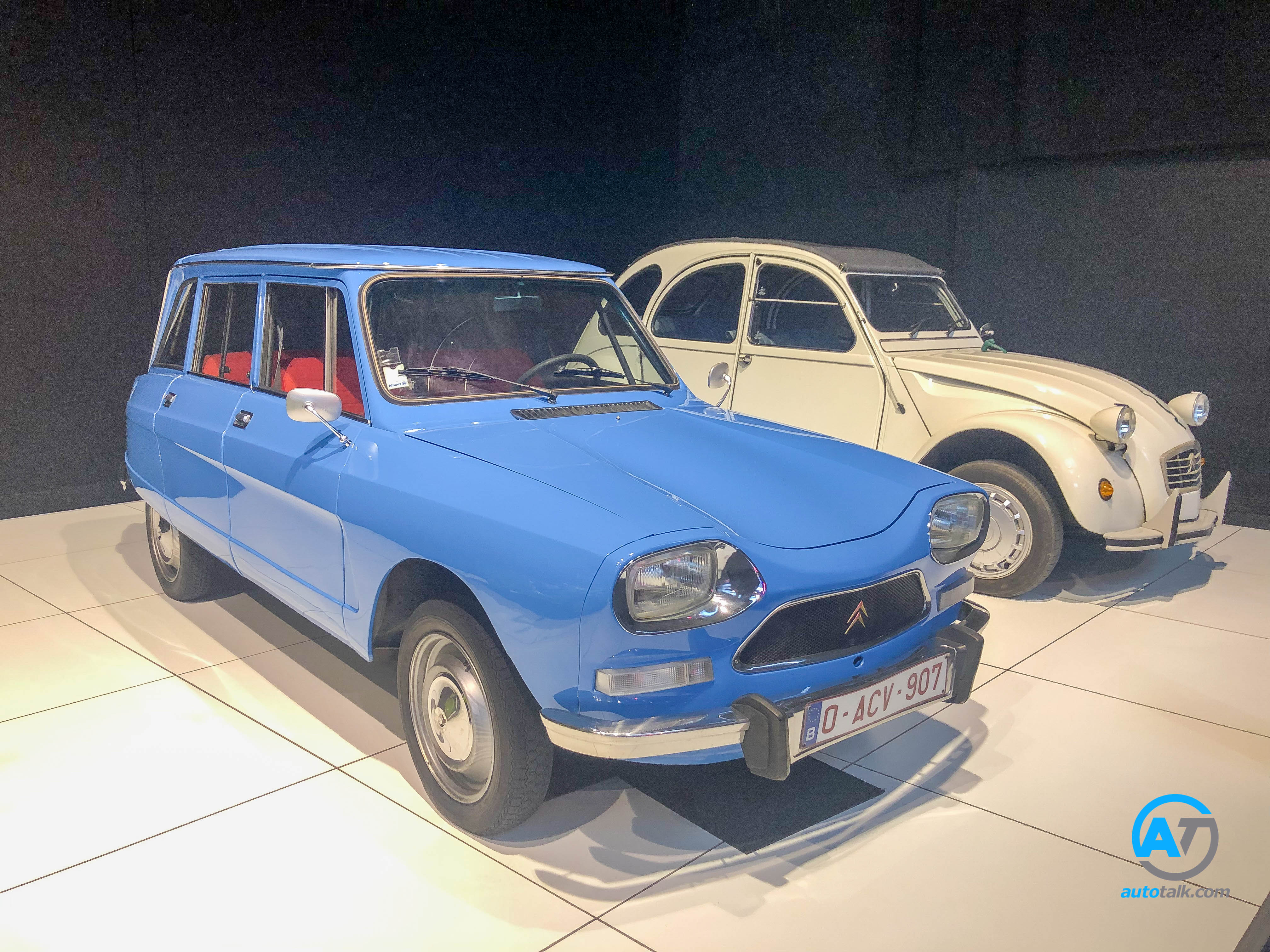 AutoTalk Visits Autoworld Brussels Complete Virtual Tour