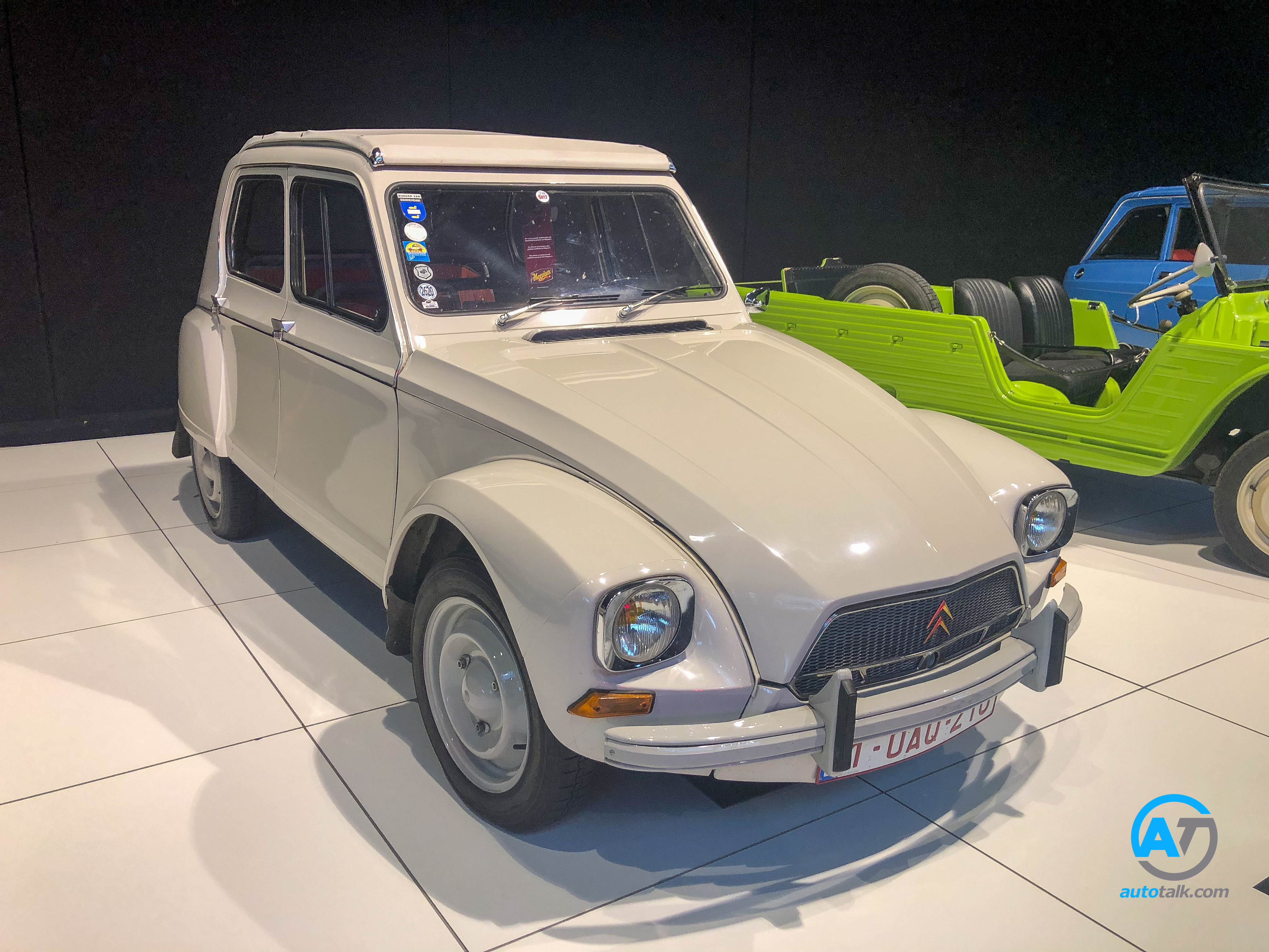 AutoTalk Visits Autoworld Brussels Complete Virtual Tour