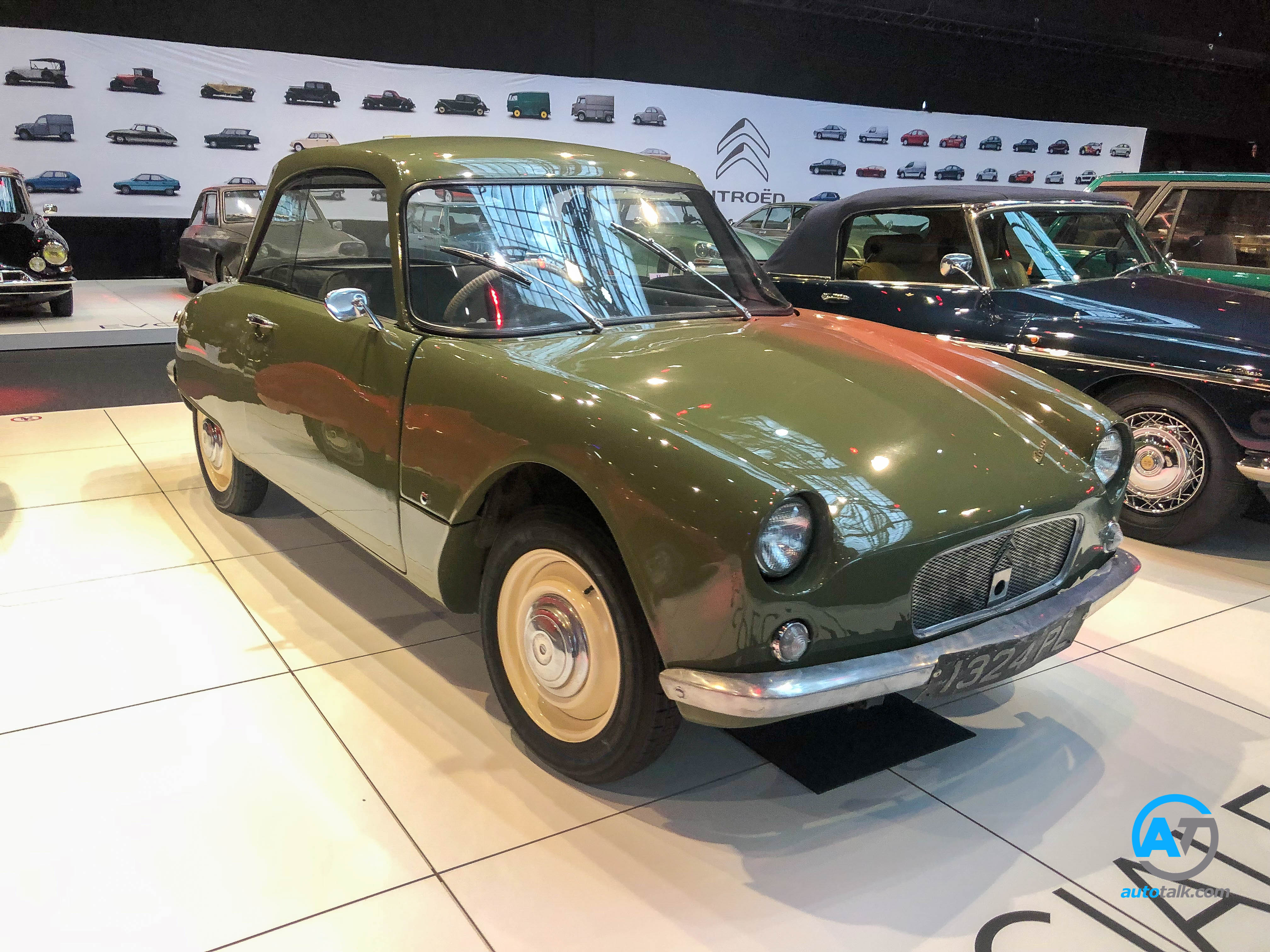 AutoTalk Visits Autoworld Brussels Complete Virtual Tour