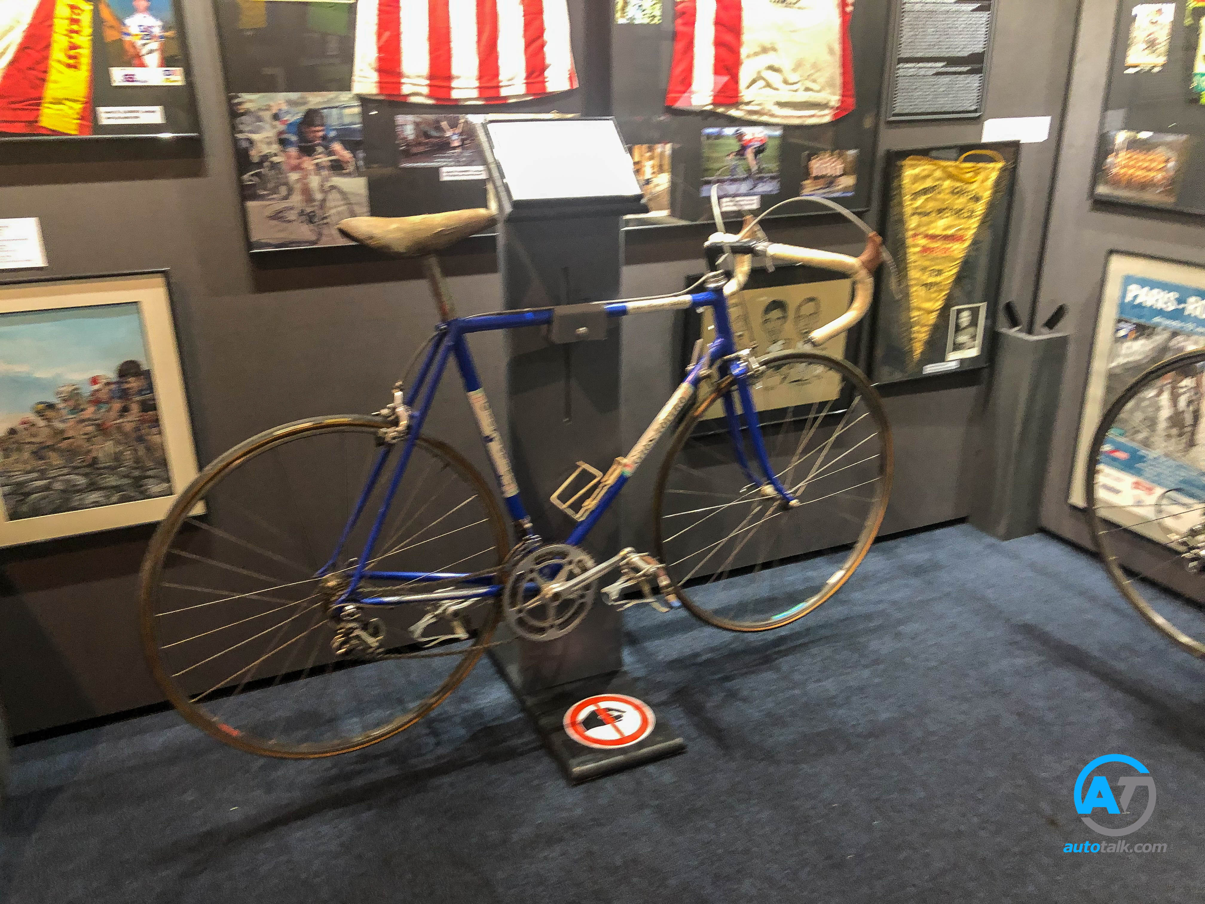 AutoTalk Visits Autoworld Brussels Complete Virtual Tour