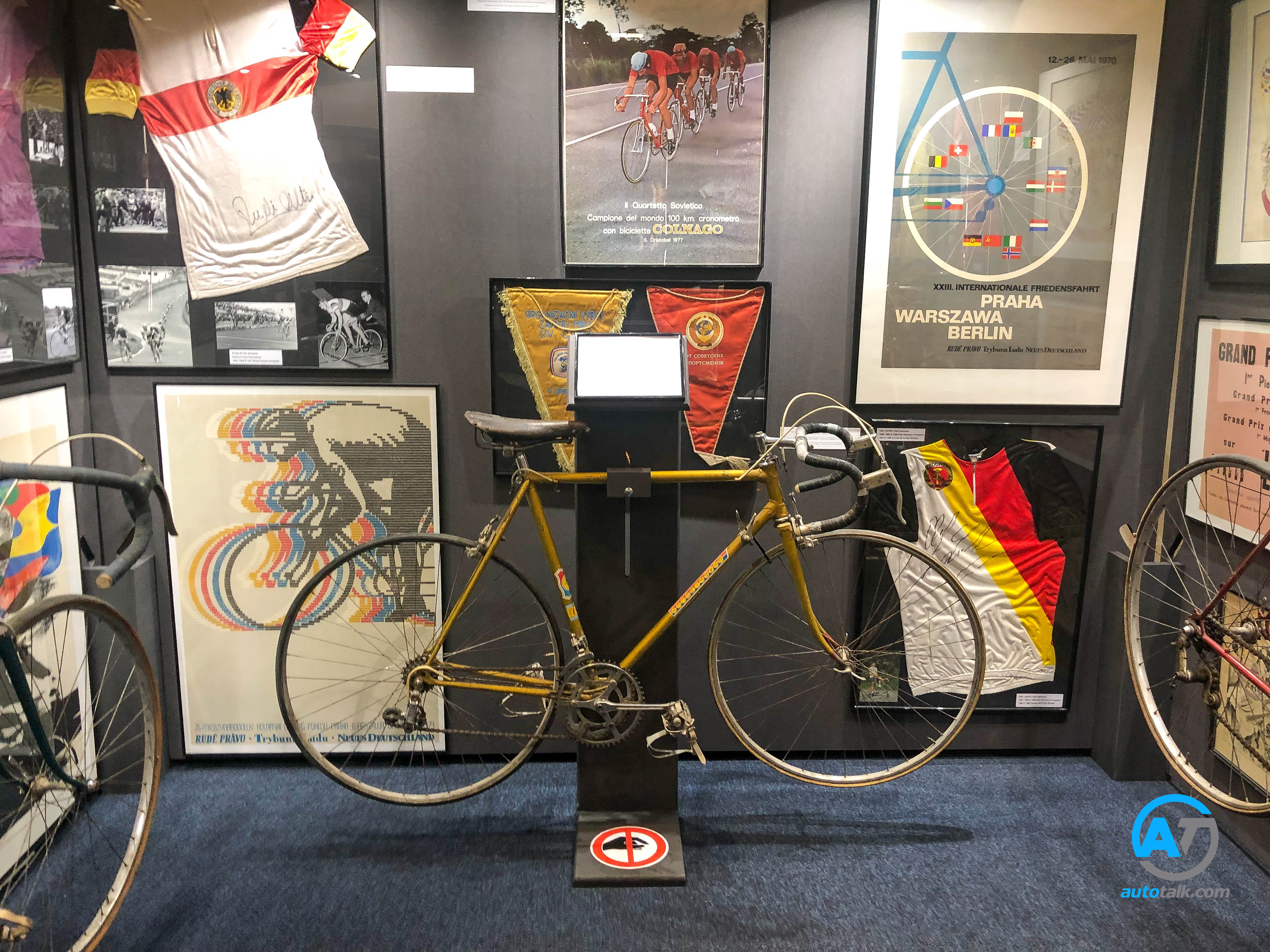 AutoTalk Visits Autoworld Brussels Complete Virtual Tour