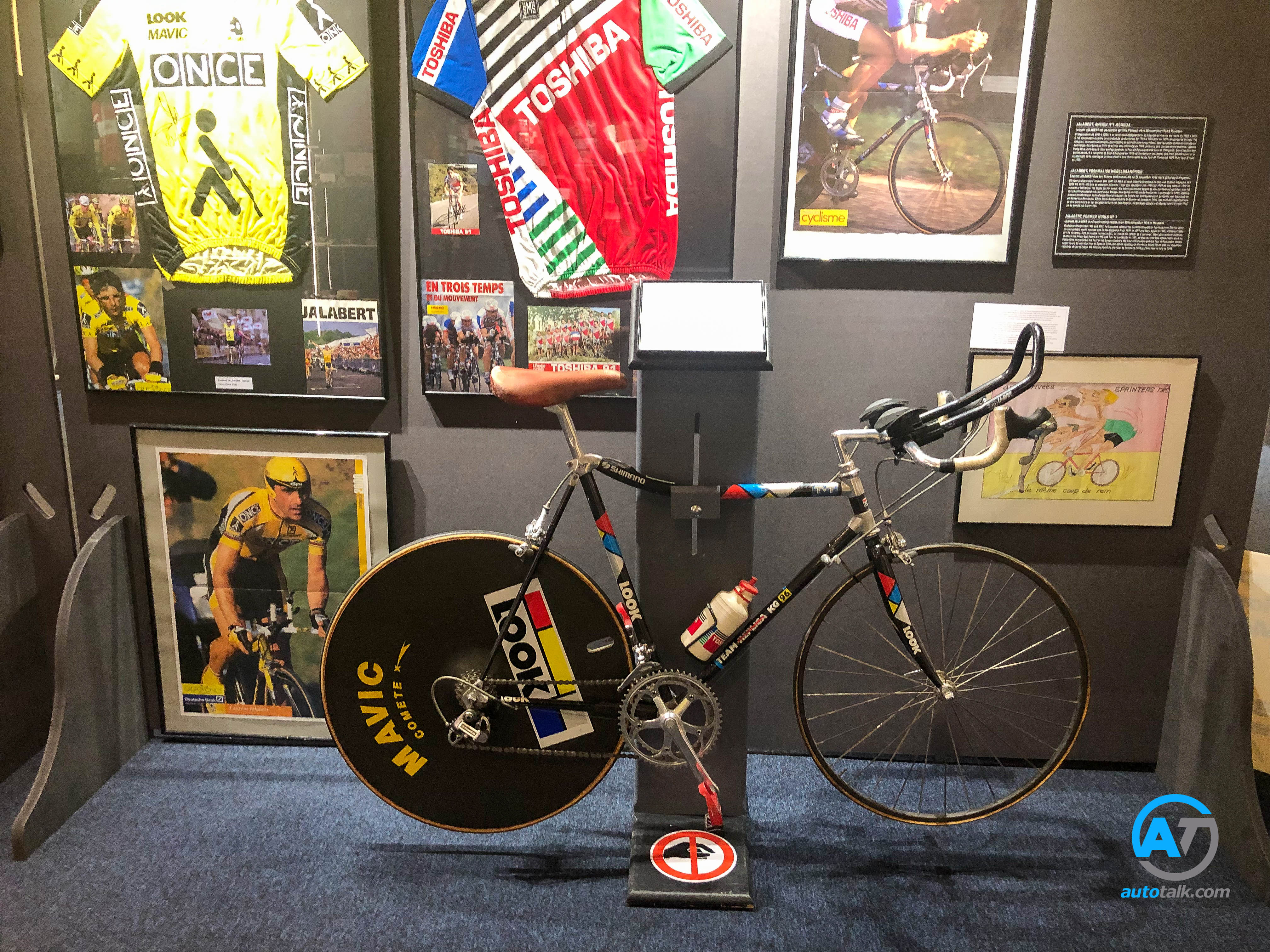 AutoTalk Visits Autoworld Brussels Complete Virtual Tour