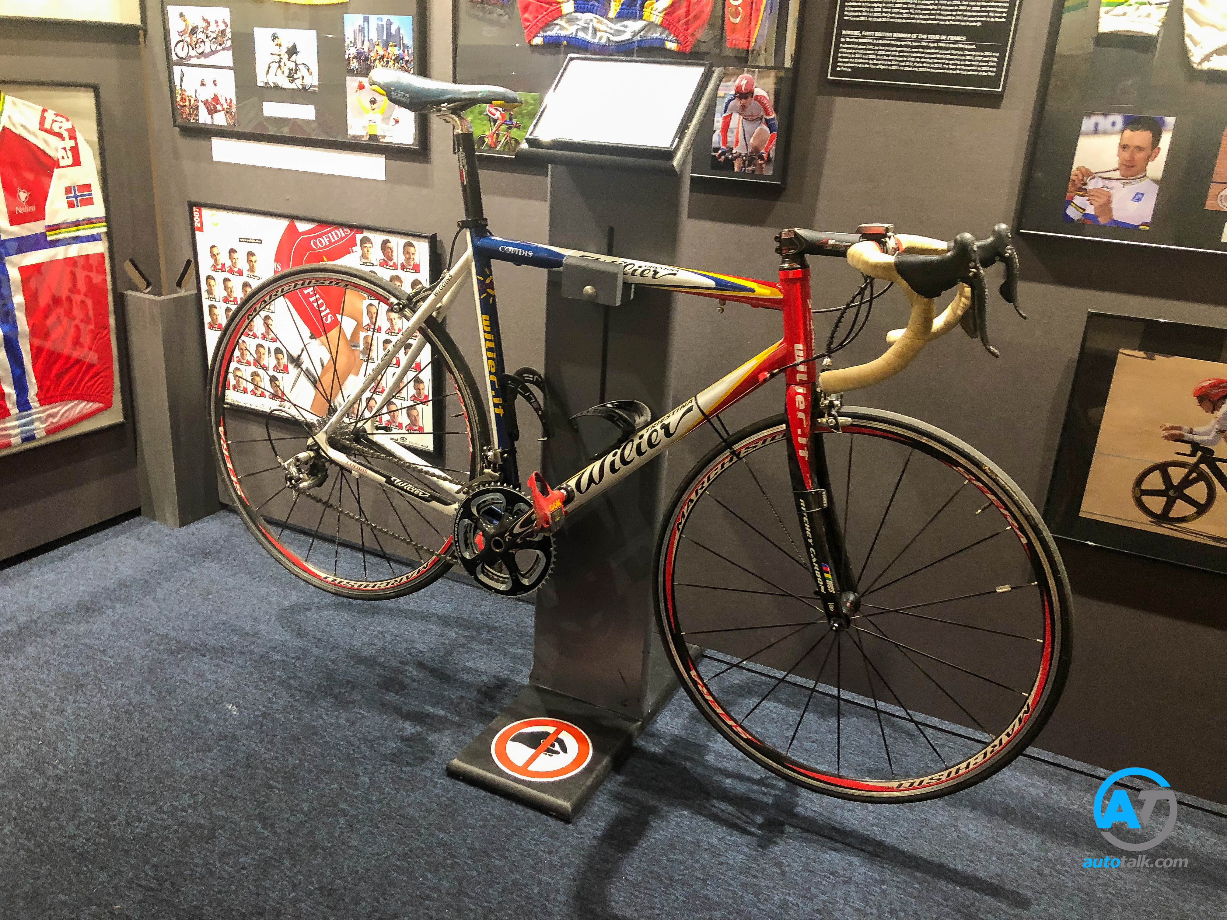 AutoTalk Visits Autoworld Brussels Complete Virtual Tour