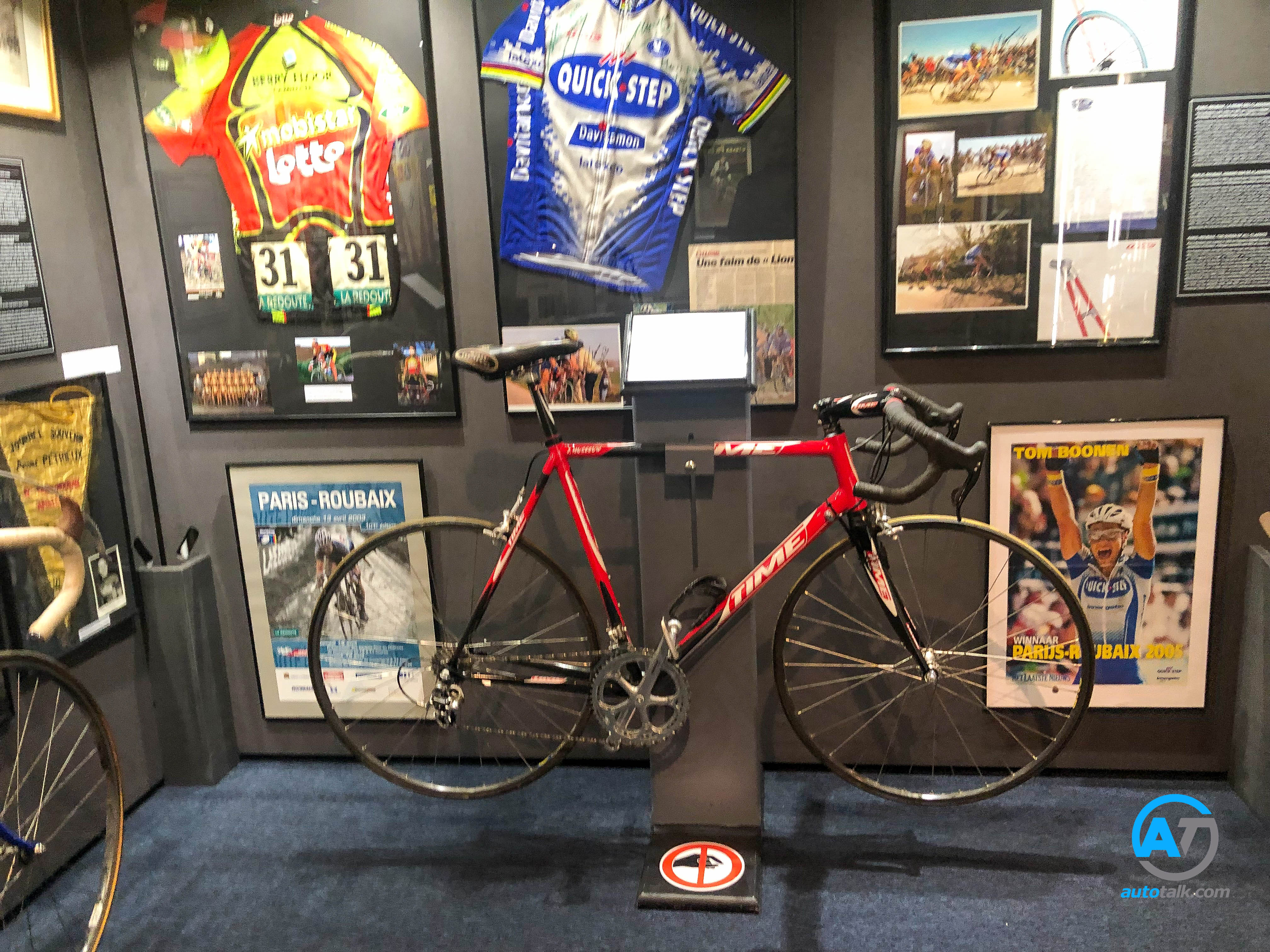 AutoTalk Visits Autoworld Brussels Complete Virtual Tour