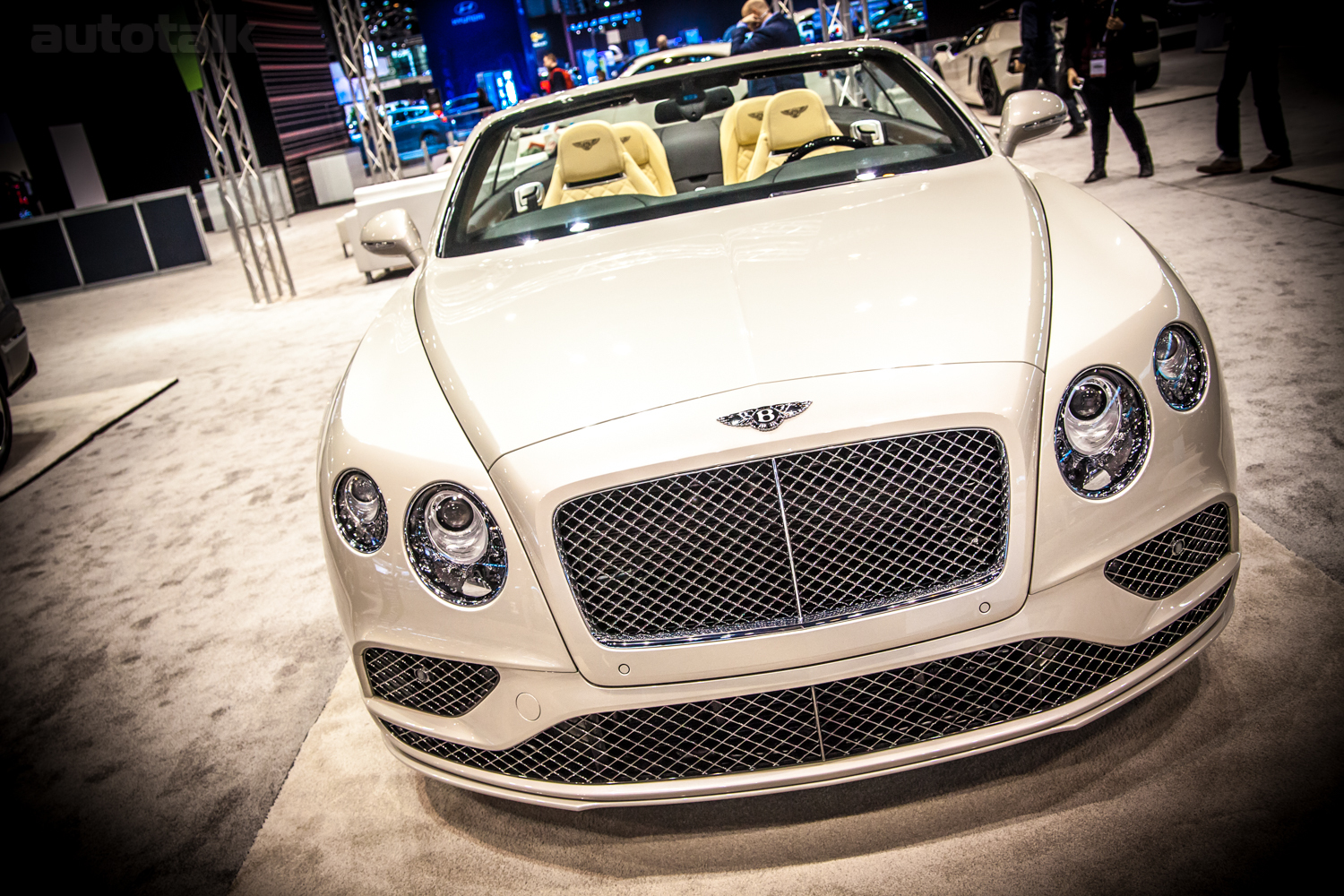 Bentley at 2016 Chicago Auto Show