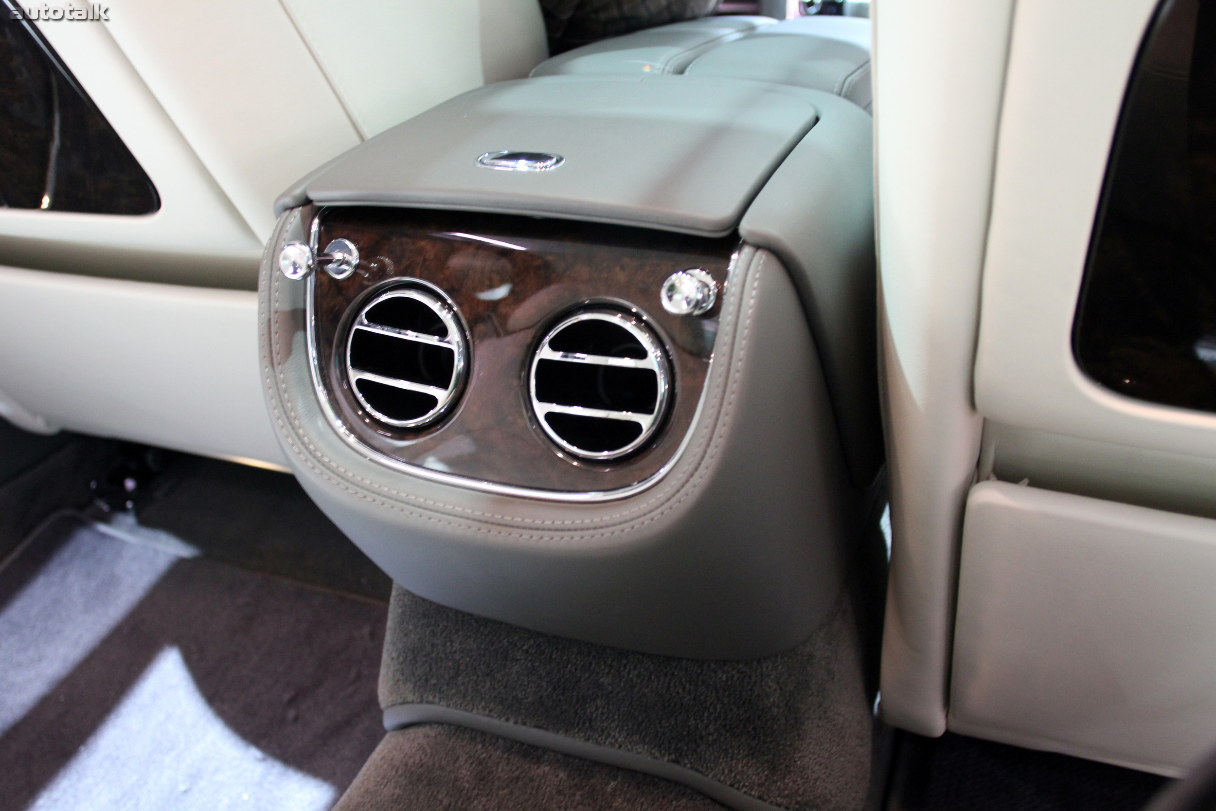 Bentley Booth NYIAS 2012