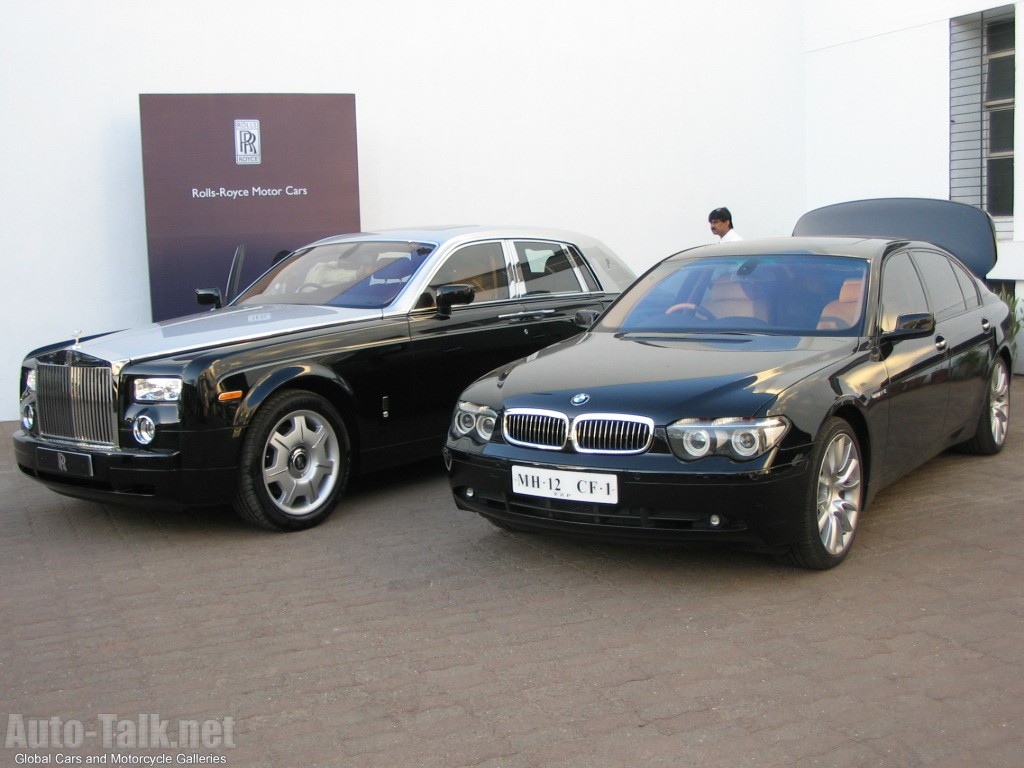 Bentleys and Rolls Royces on Indian Streets