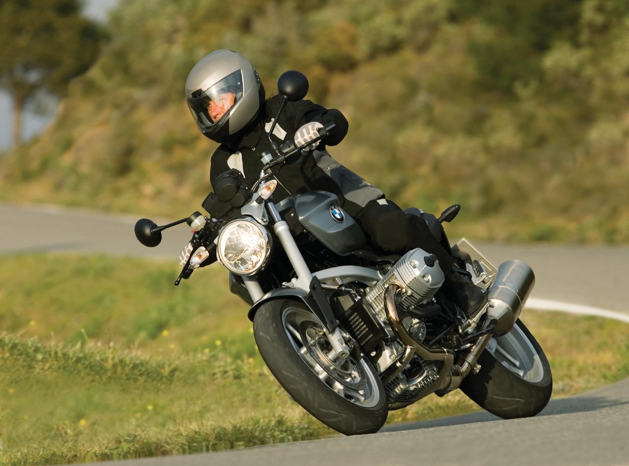 BMW R1200R