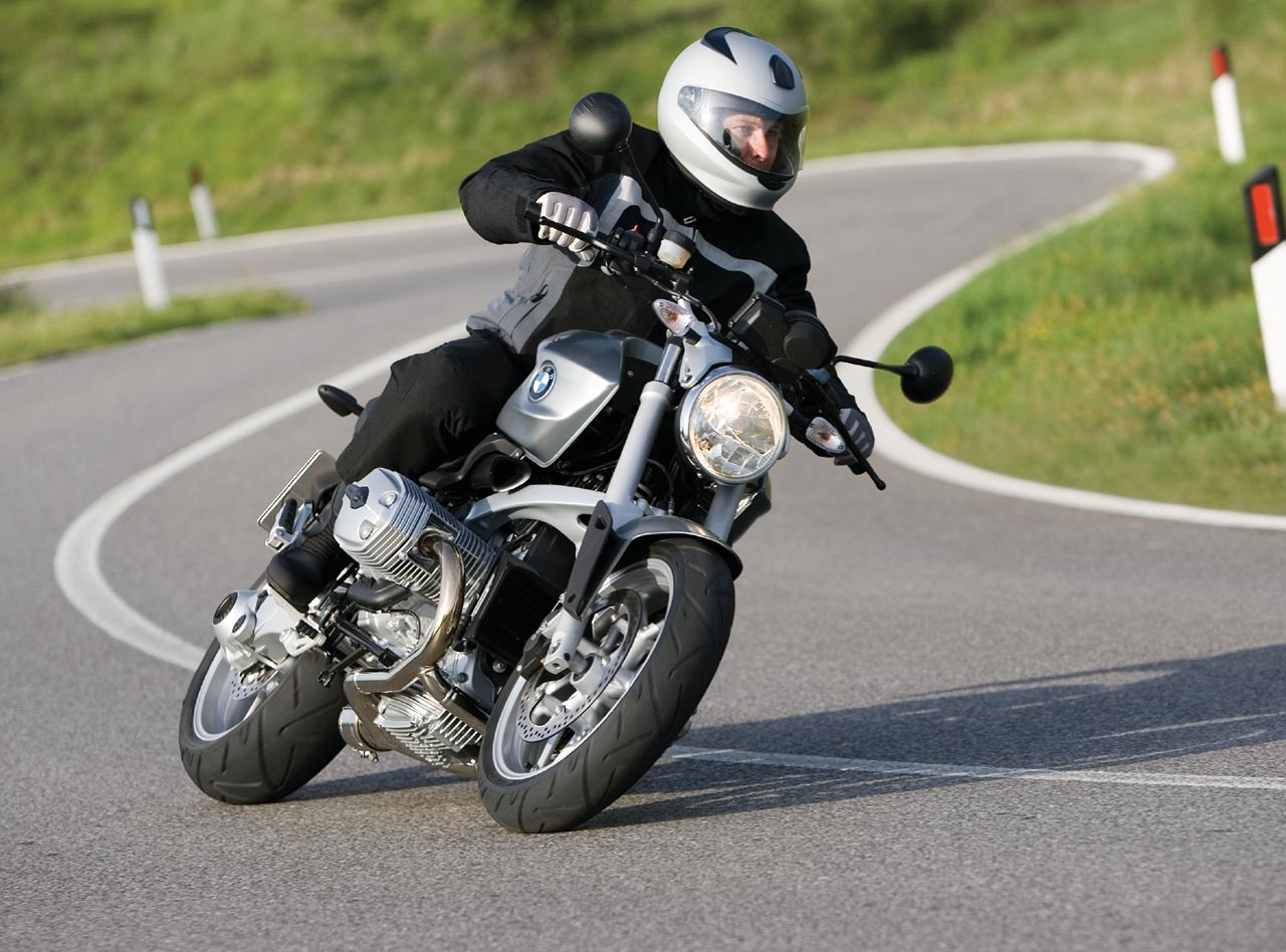 BMW R1200R