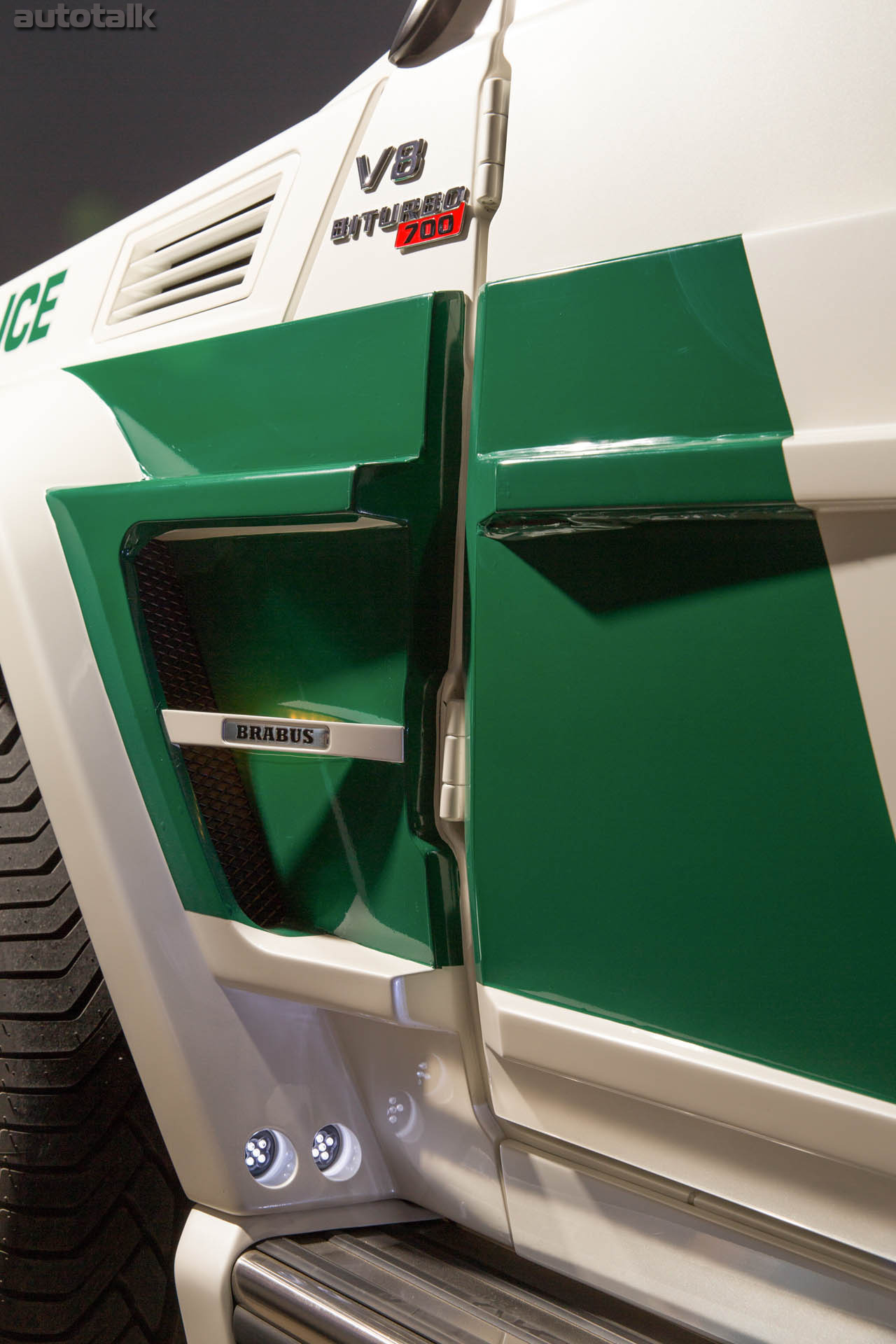 Brabus B63s 700 Widestar Dubai Police