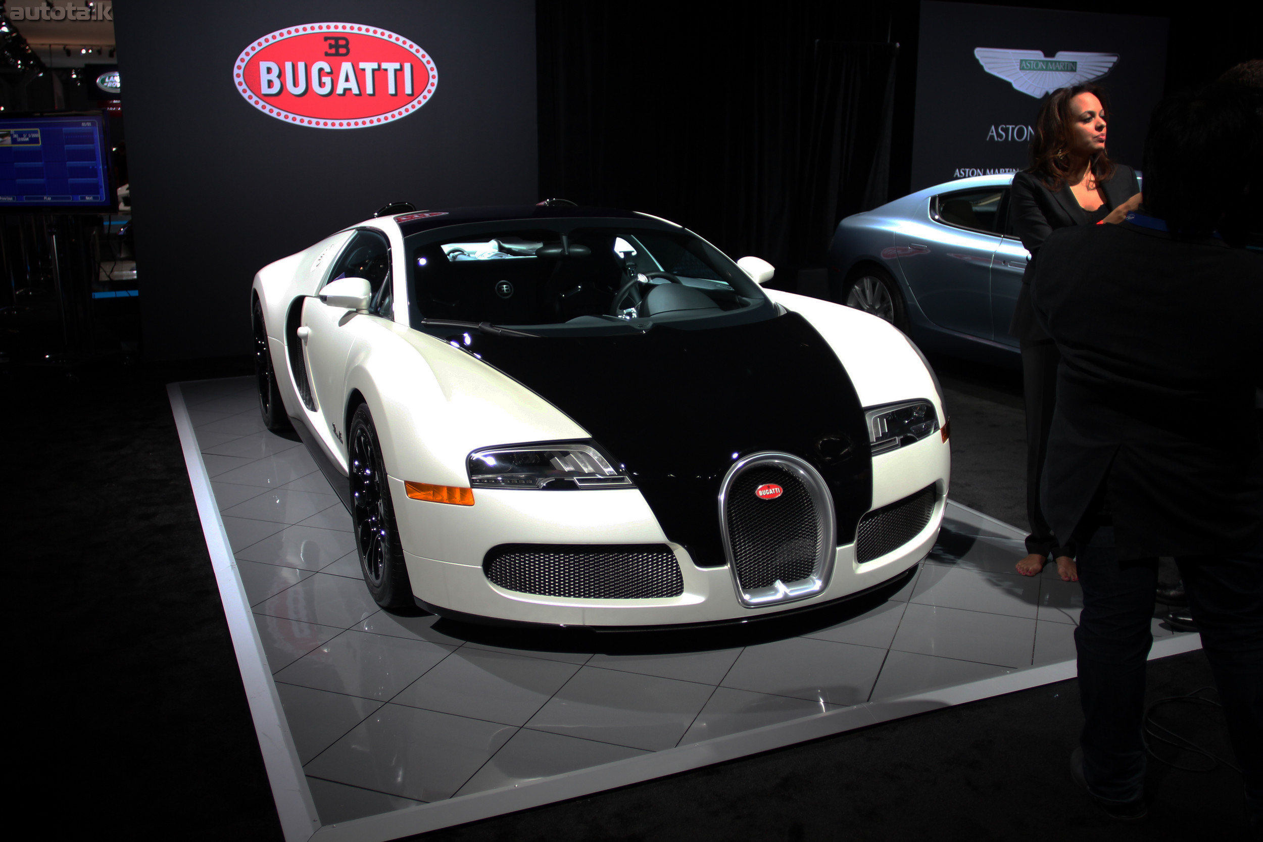 Bugatti Booth NYIAS 2012