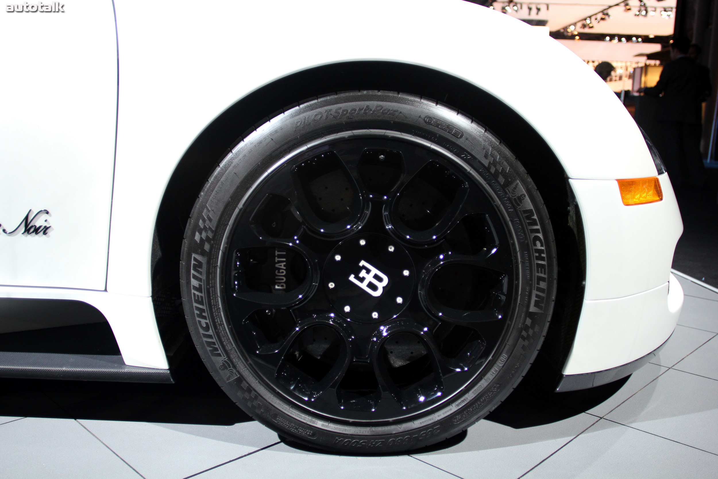 Bugatti Booth NYIAS 2012