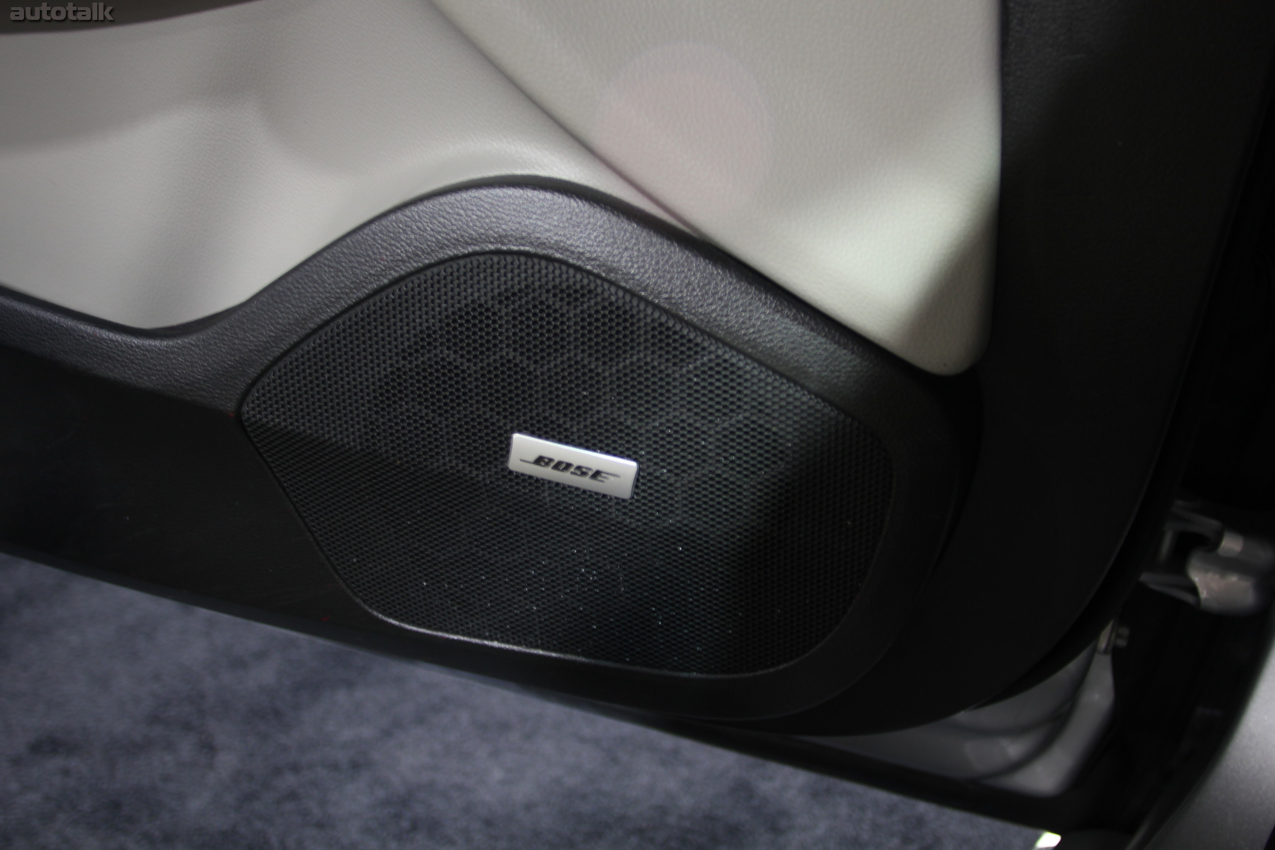 Cadillac Booth NYIAS 2012