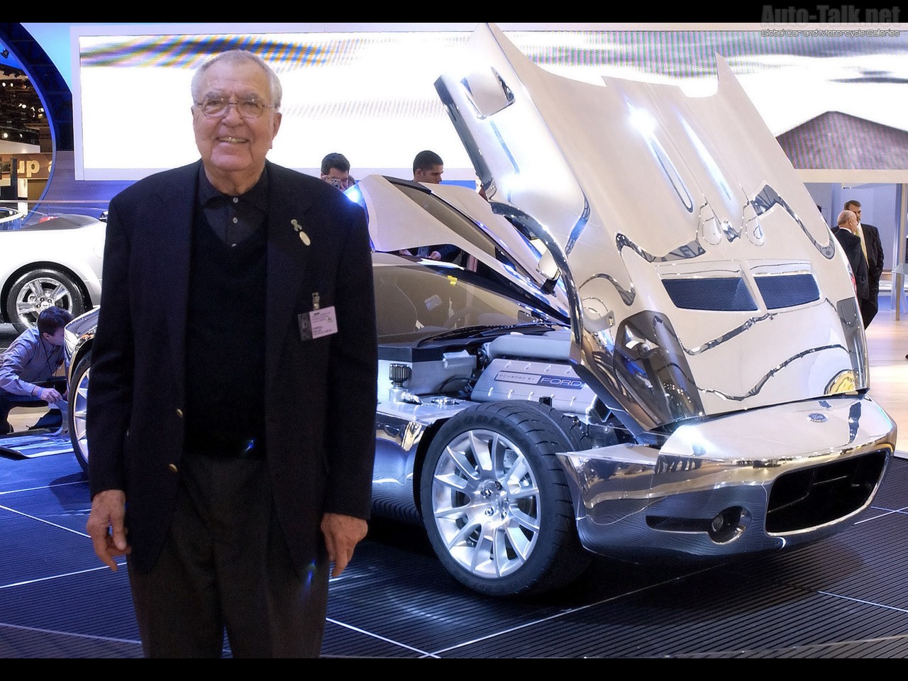 Carroll Shelby - 2005 Ford Shelby GR-1 Concept Aluminum