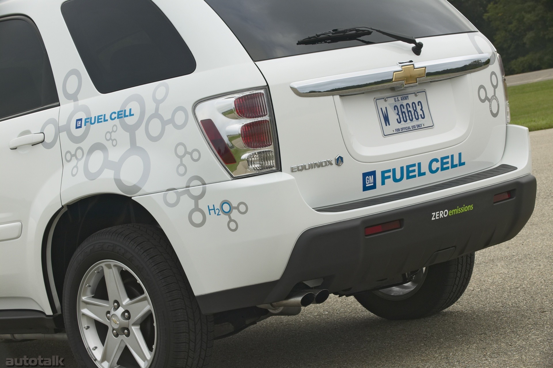 Chevrolet Equinox Fuel Cell U.S. Army Prototype