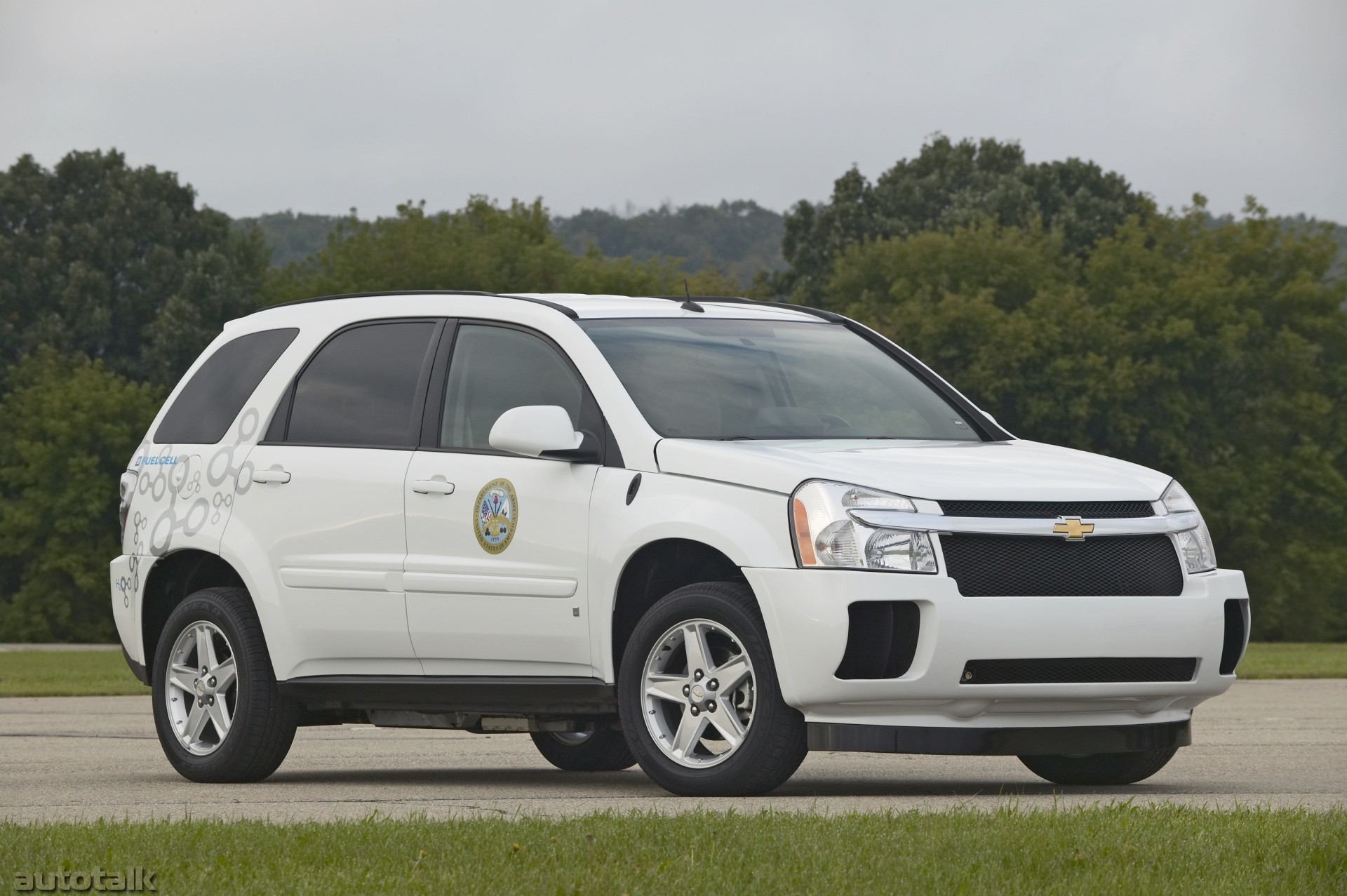 Chevrolet Equinox Fuel Cell U.S. Army Prototype