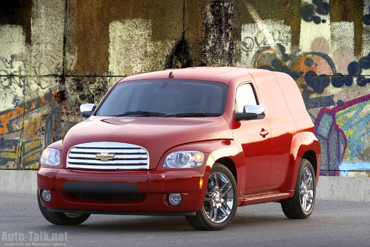 Chevy HHR Panel Delivers Style, Function And Fun In A New, Segment-Exclusiv