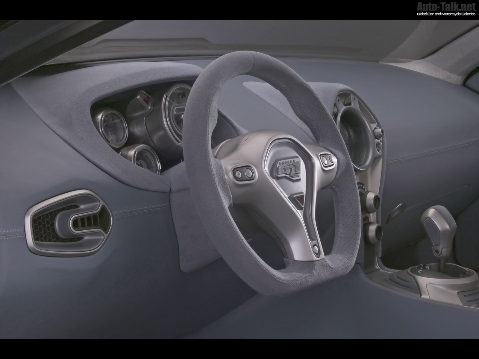 Dashboard of the 2005 Ford Shelby GR-1 Concept Aluminum