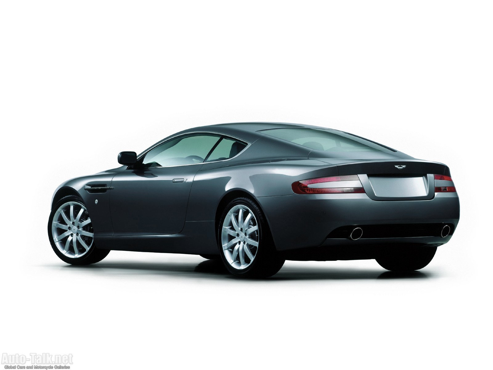 DB9 - Aston Martin