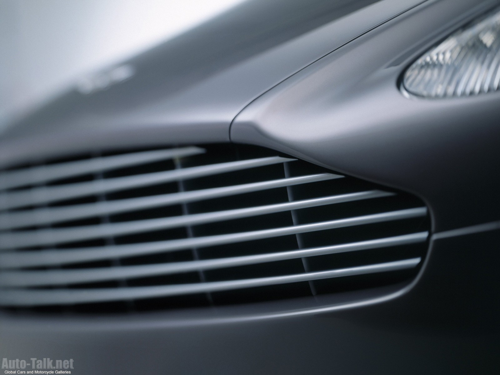 DB9 - Aston Martin