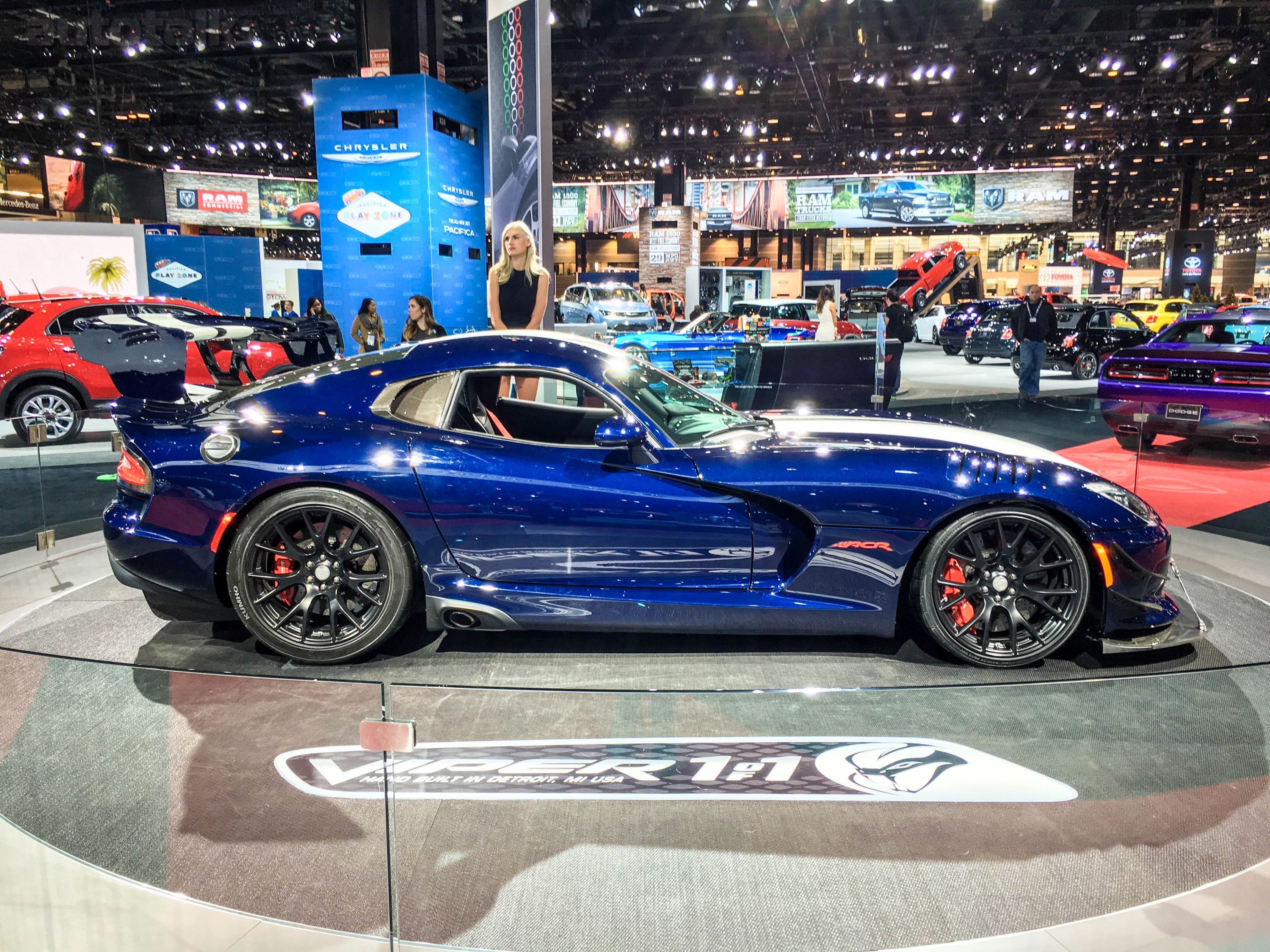 Dodge Viper at 2016 Chicago Auto Show