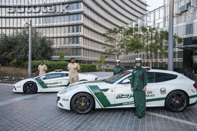 Dubai Police Ferrari FF