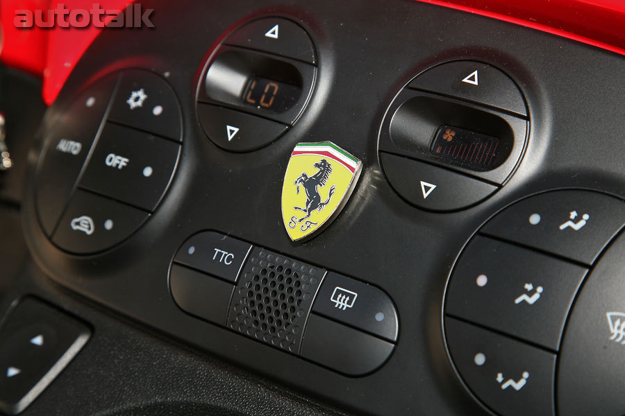 Fiat 500 Ferrari Dealers Edition