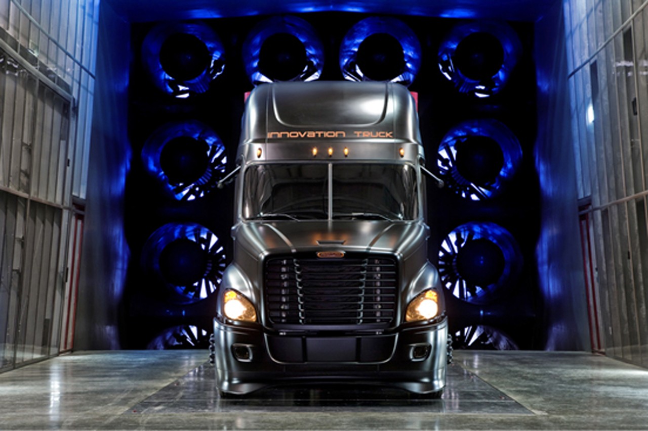 Freightliner Innovation Truck