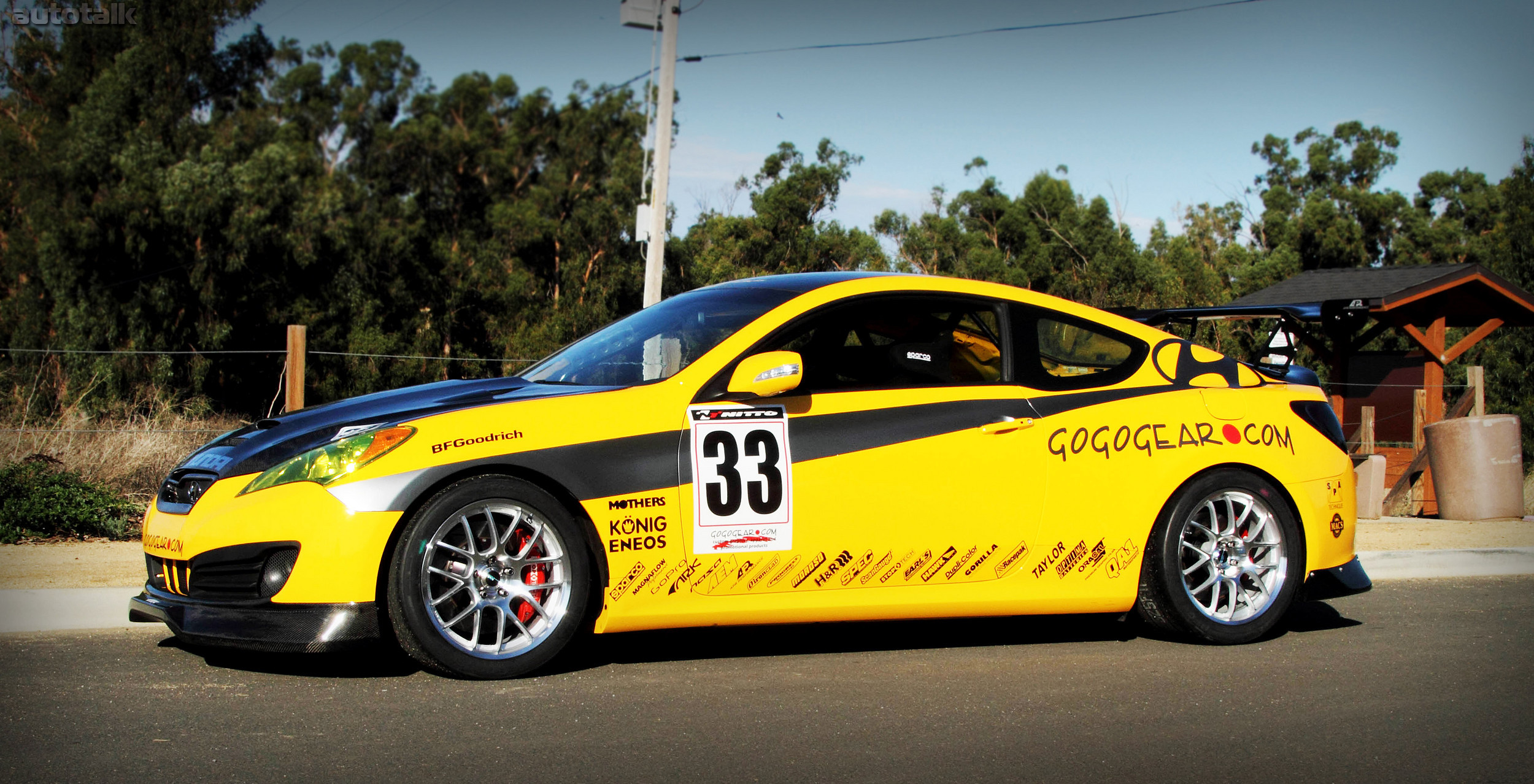 Gogogear Genesis Coupe