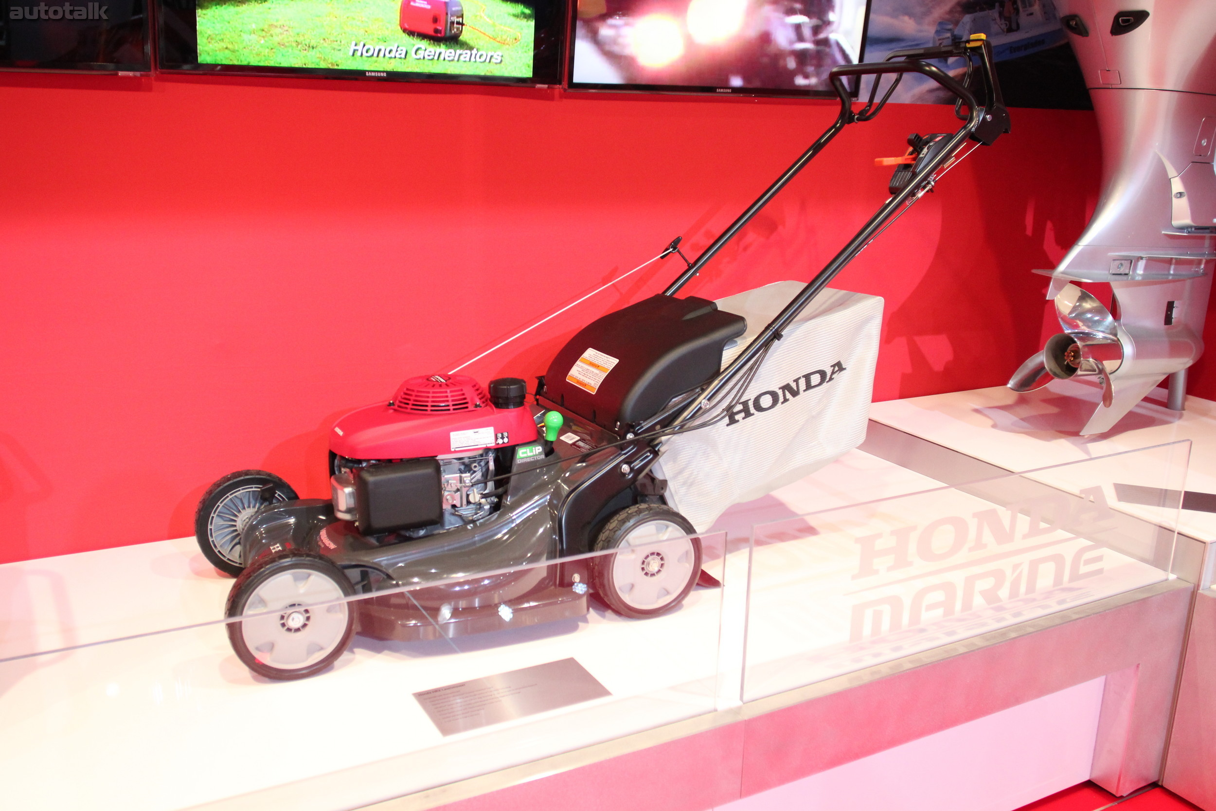 Honda Booth NYIAS 2012