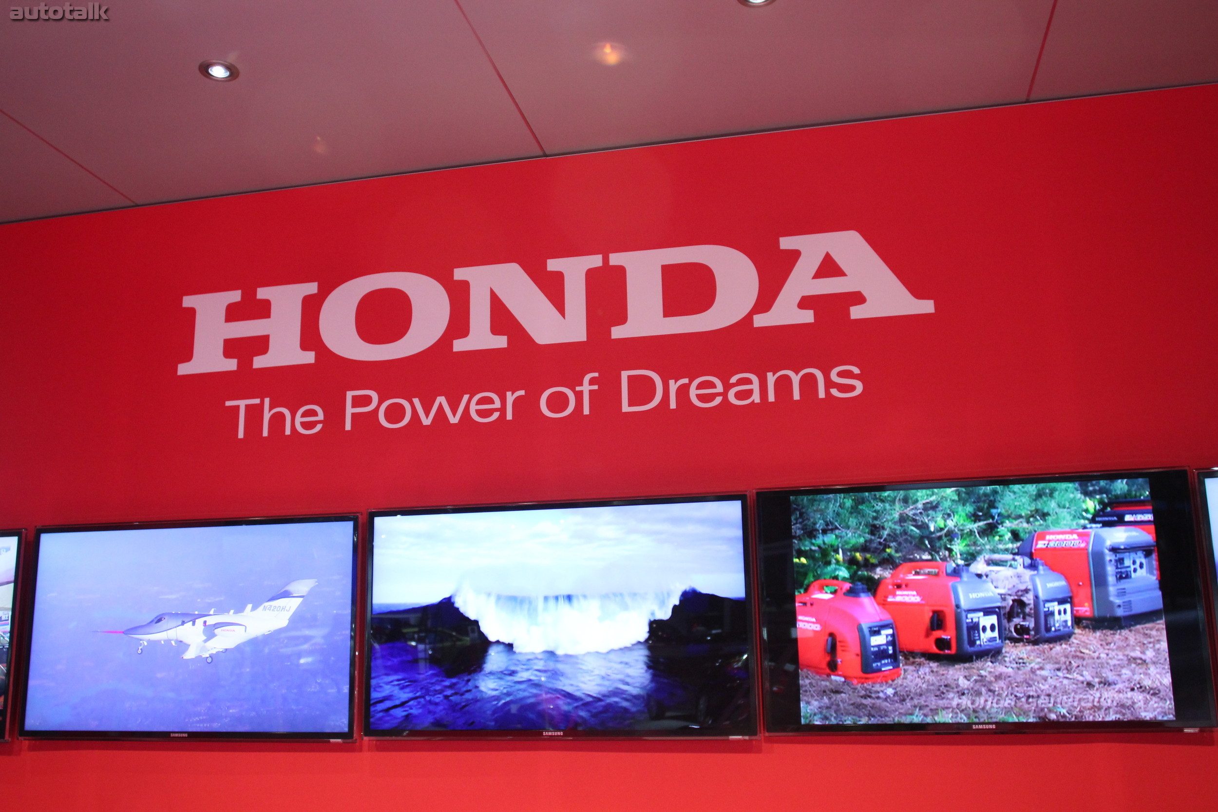 Honda Booth NYIAS 2012