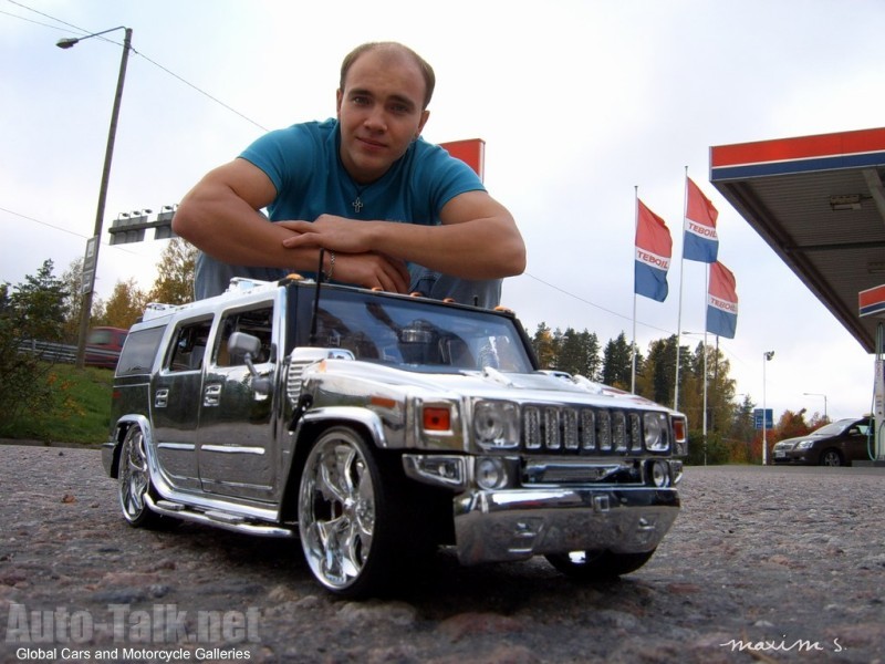 Hummer H2 Chromed Out