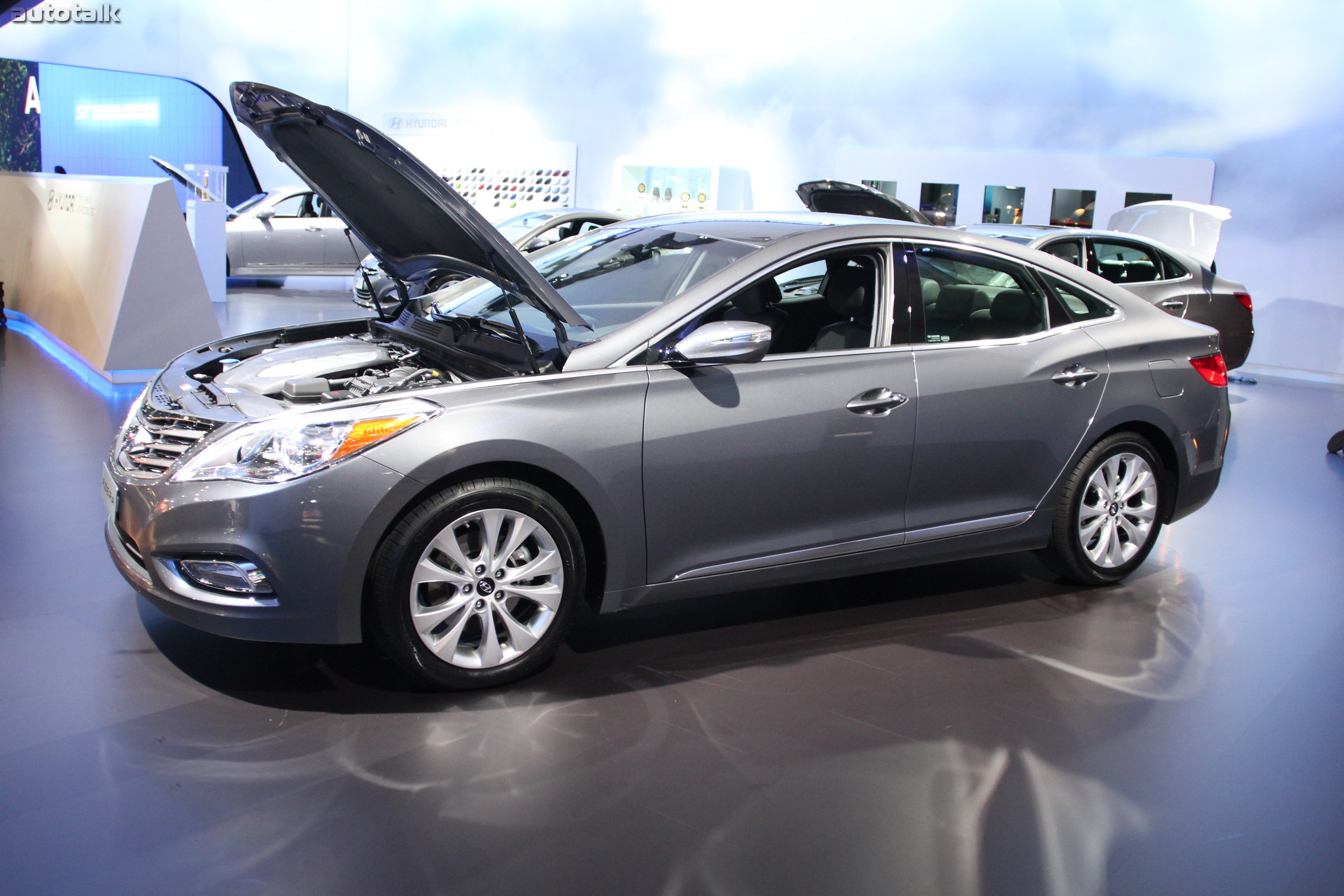 Hundai Booth NYIAS 2012