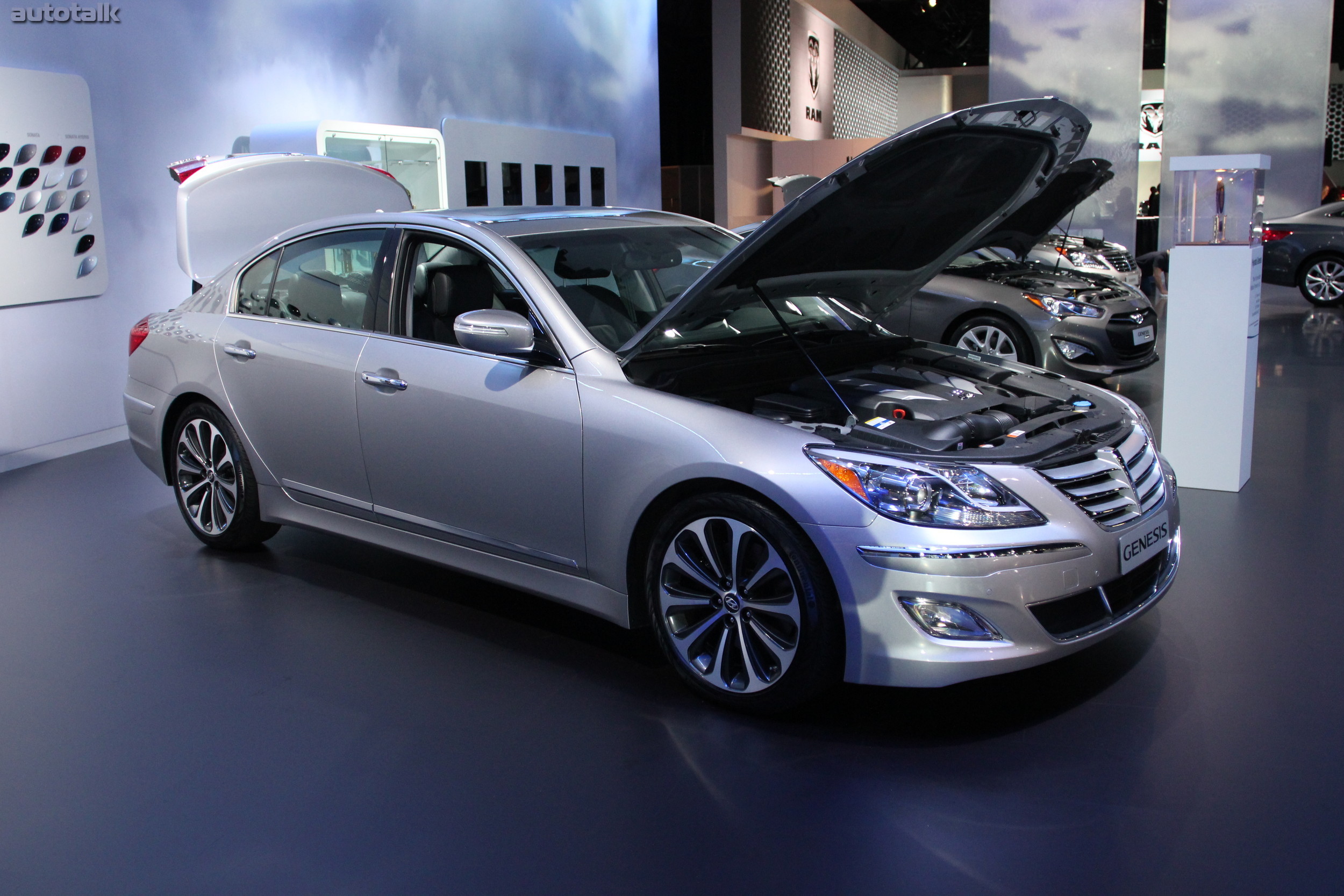 Hundai Booth NYIAS 2012