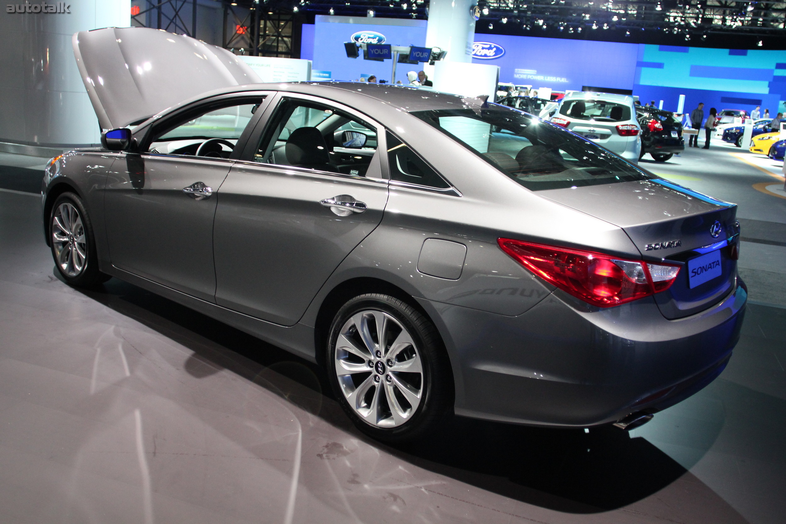 Hundai Booth NYIAS 2012