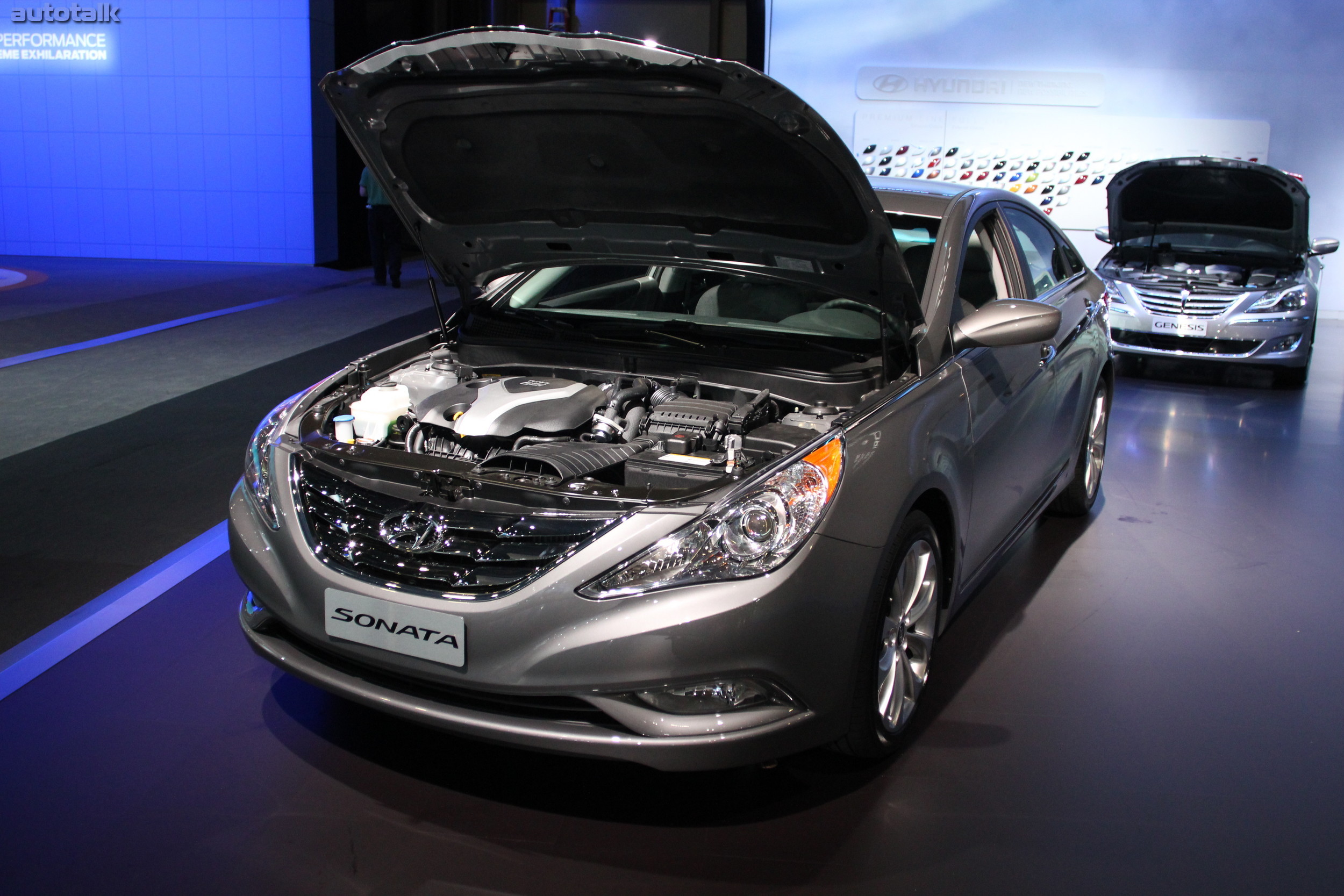 Hundai Booth NYIAS 2012