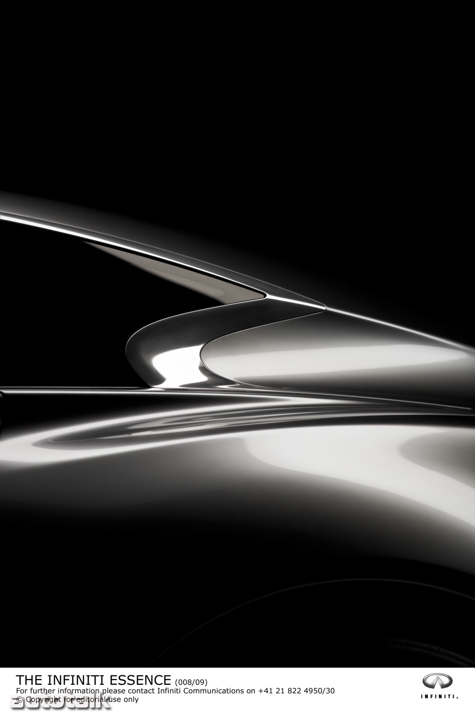 Infiniti Essence Concept