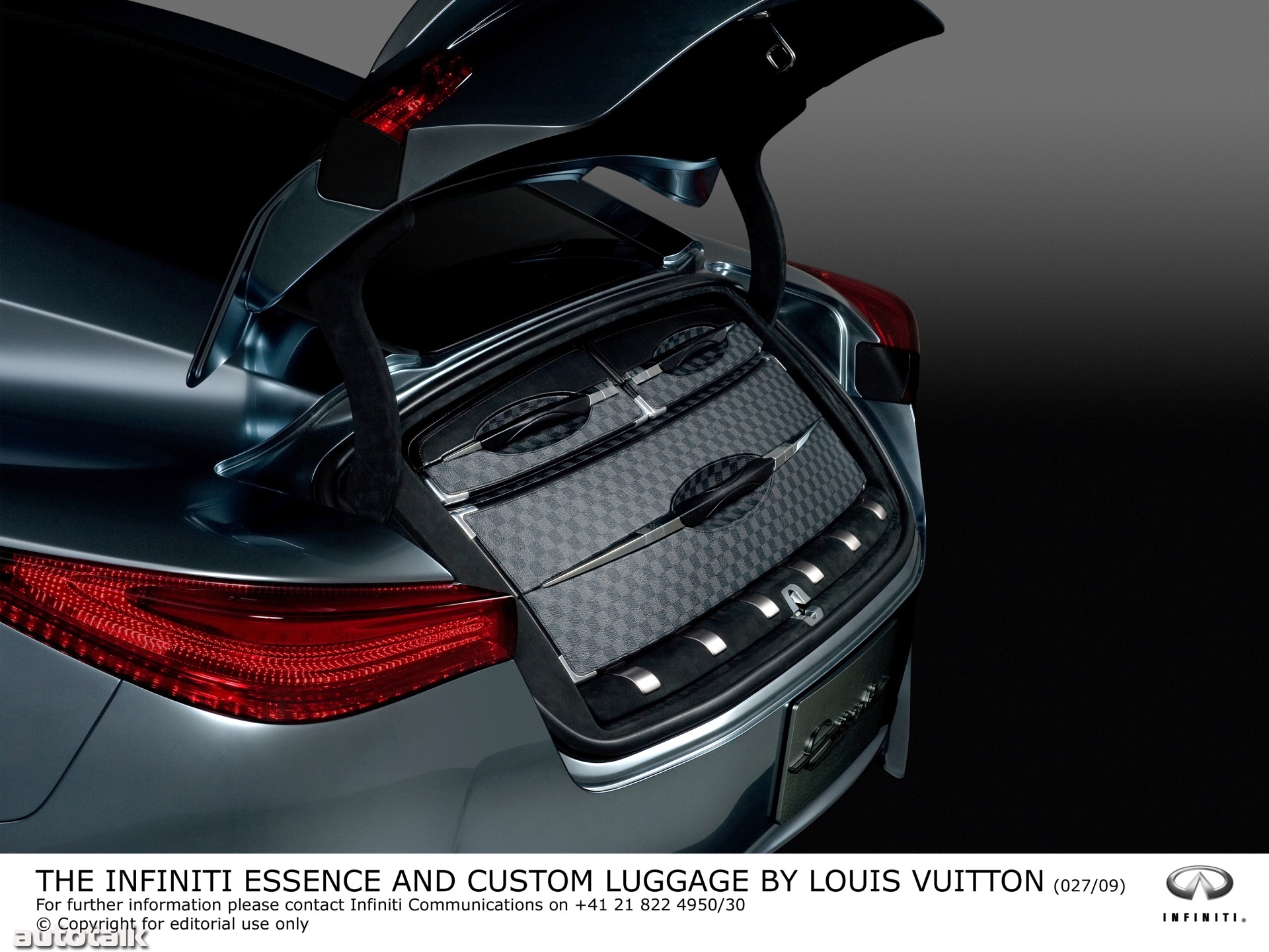 Infiniti Essence Concept