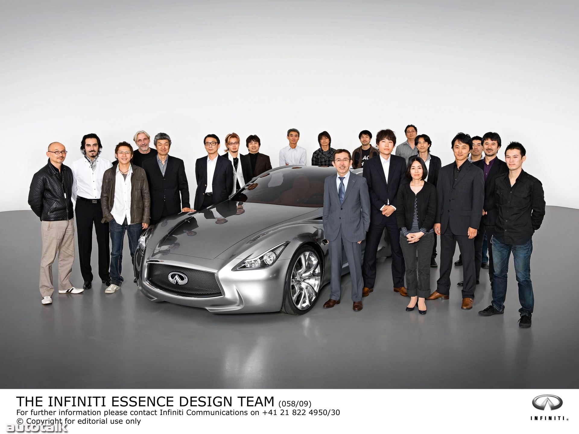 Infiniti Essence Concept