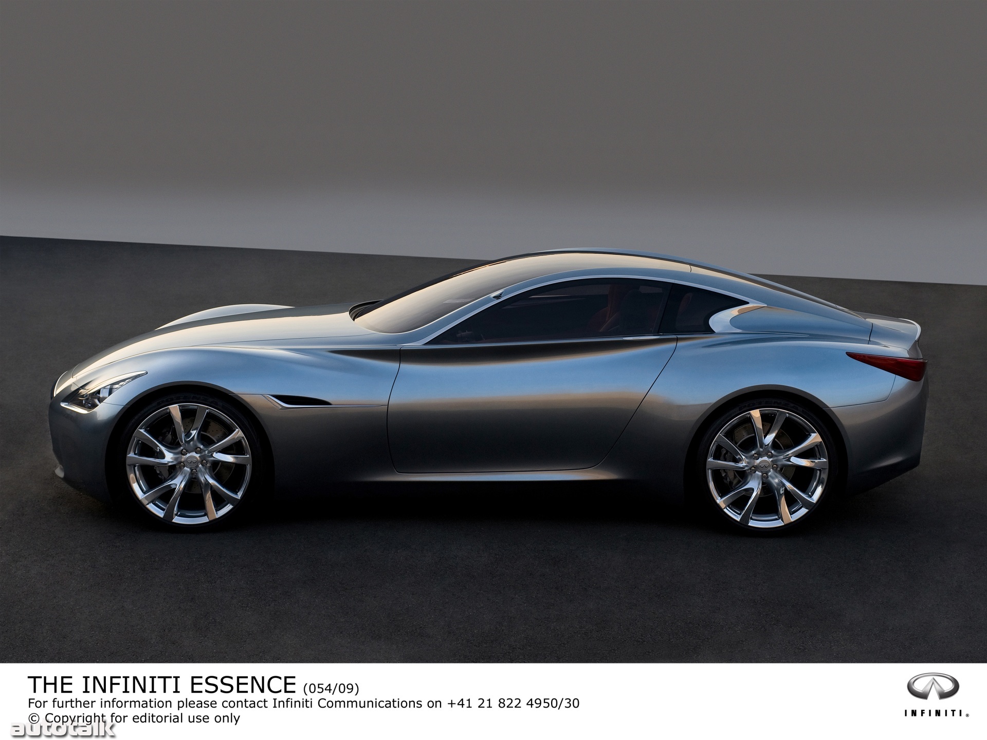 Infiniti Essence Concept