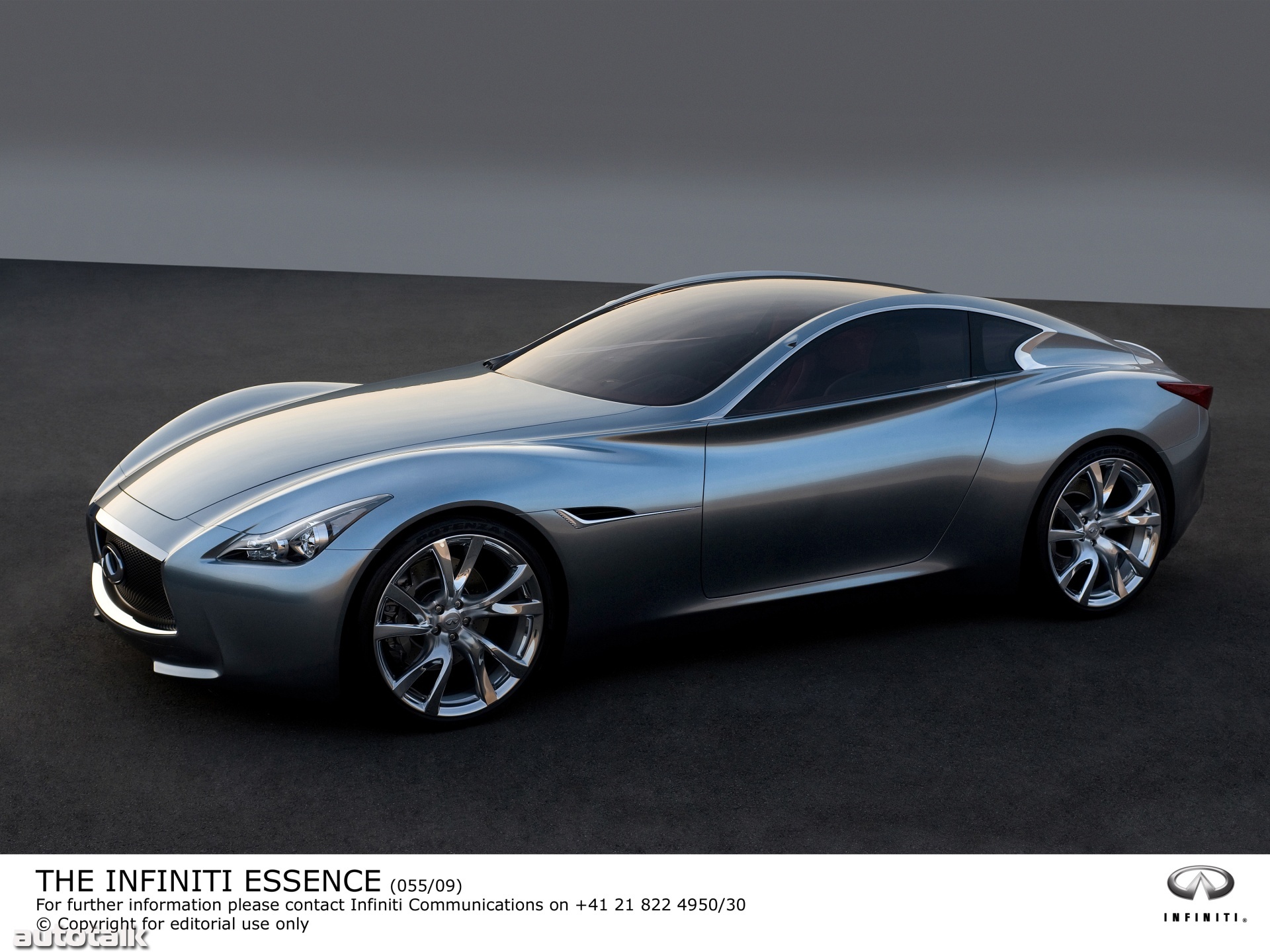 Infiniti Essence Concept